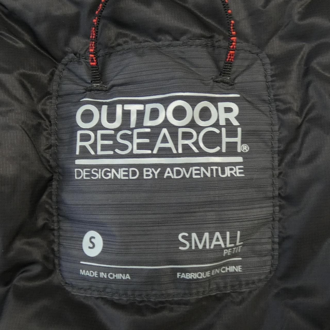 OUTDOORRESEACH JACKET