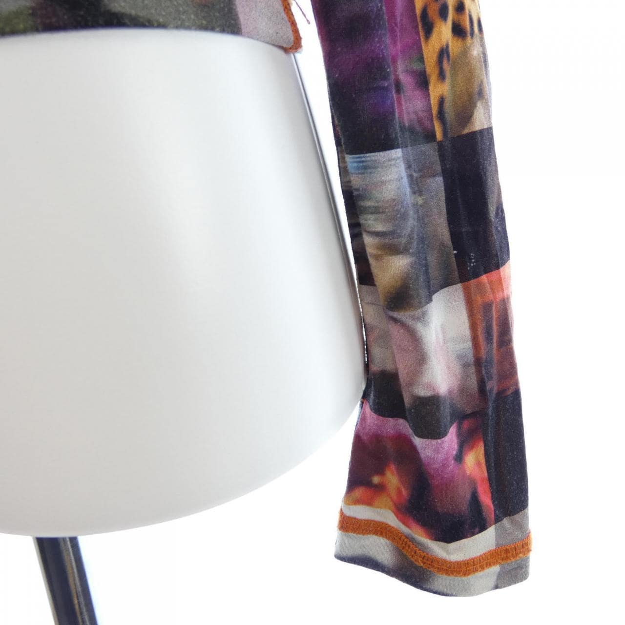 ディーゼル DIESEL A16517 Tシャツ