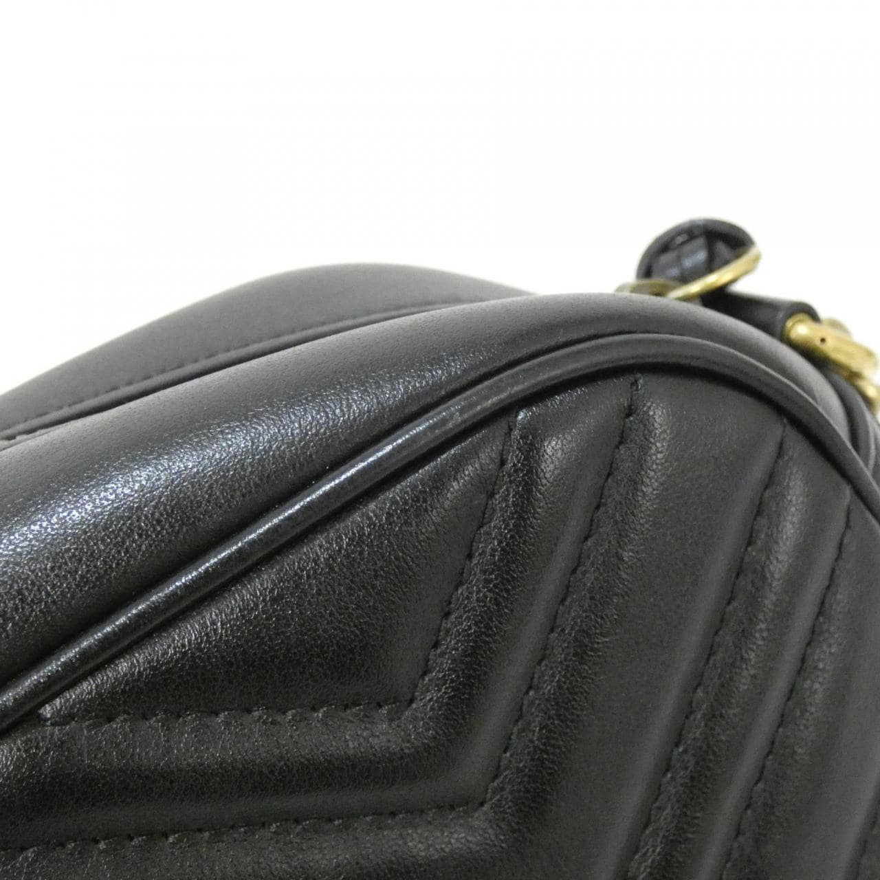 グッチ GG MARMONT 447632 DTD1T ショルダーバッグ