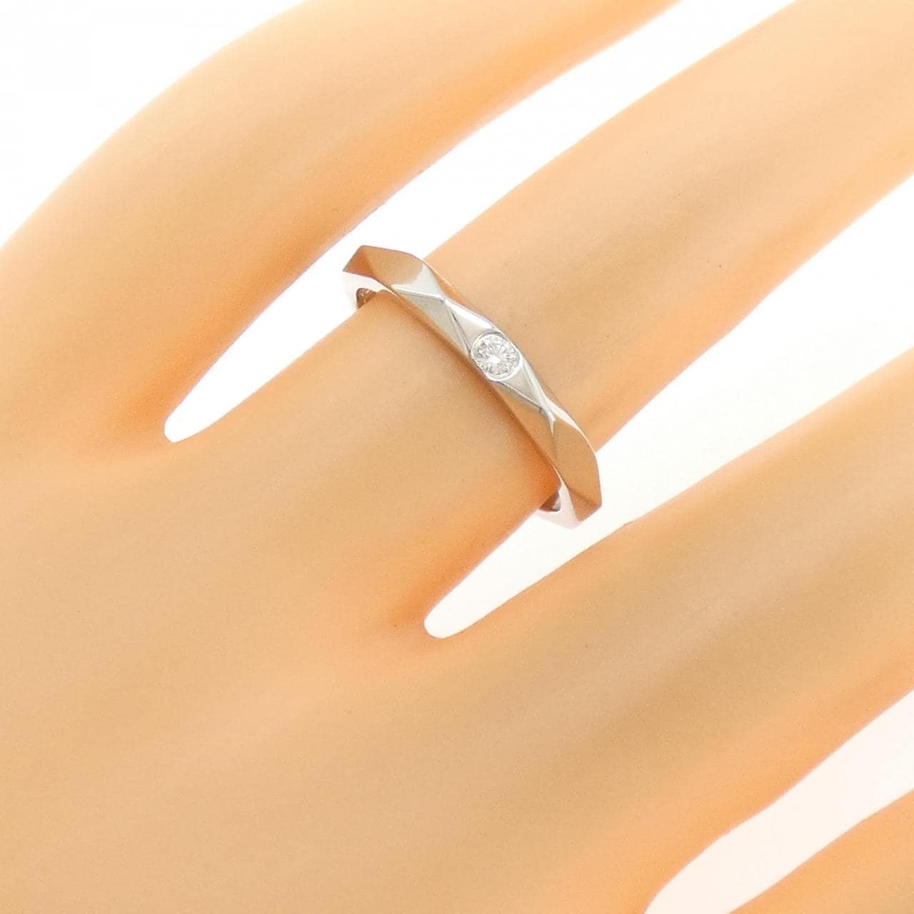 ブシュロン ファセット リング