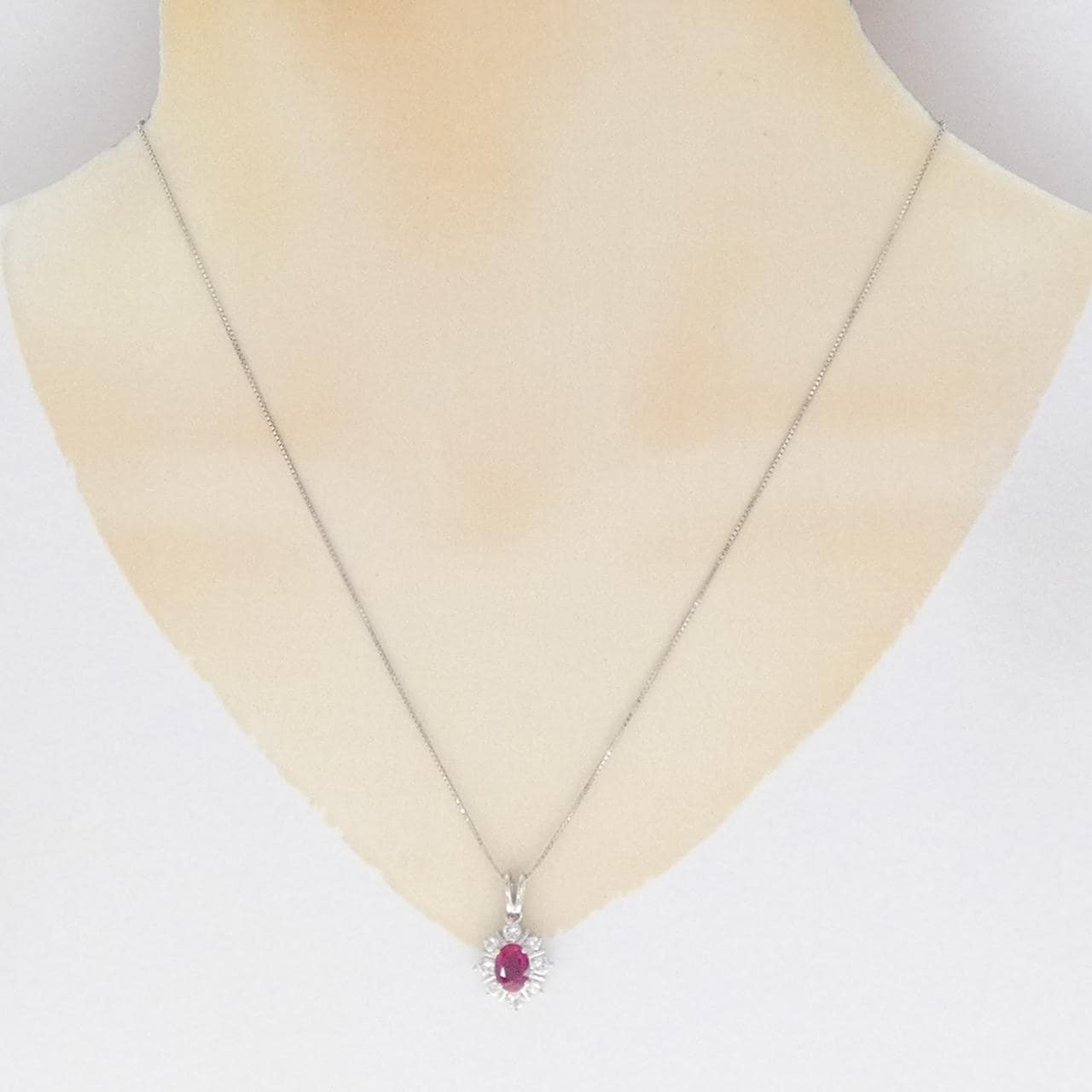 PT900/PT850 ルビー ネックレス 0.90CT ビルマ産