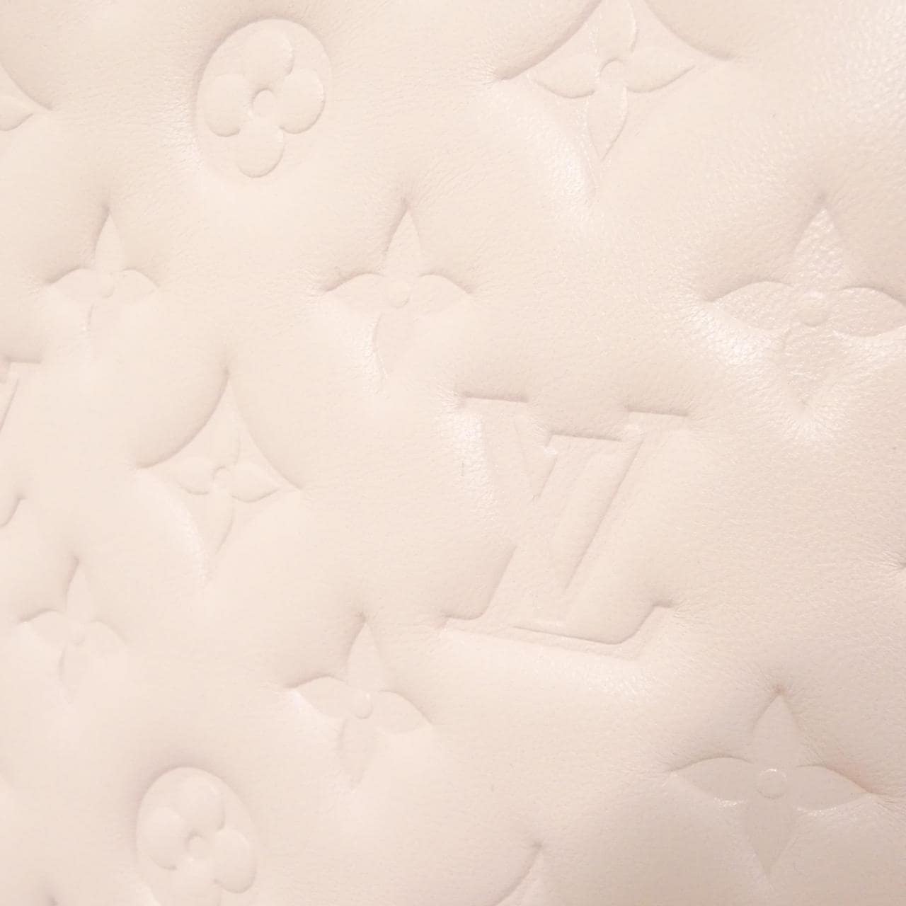 ルイヴィトン クッサン PM M59276 ショルダーバッグ