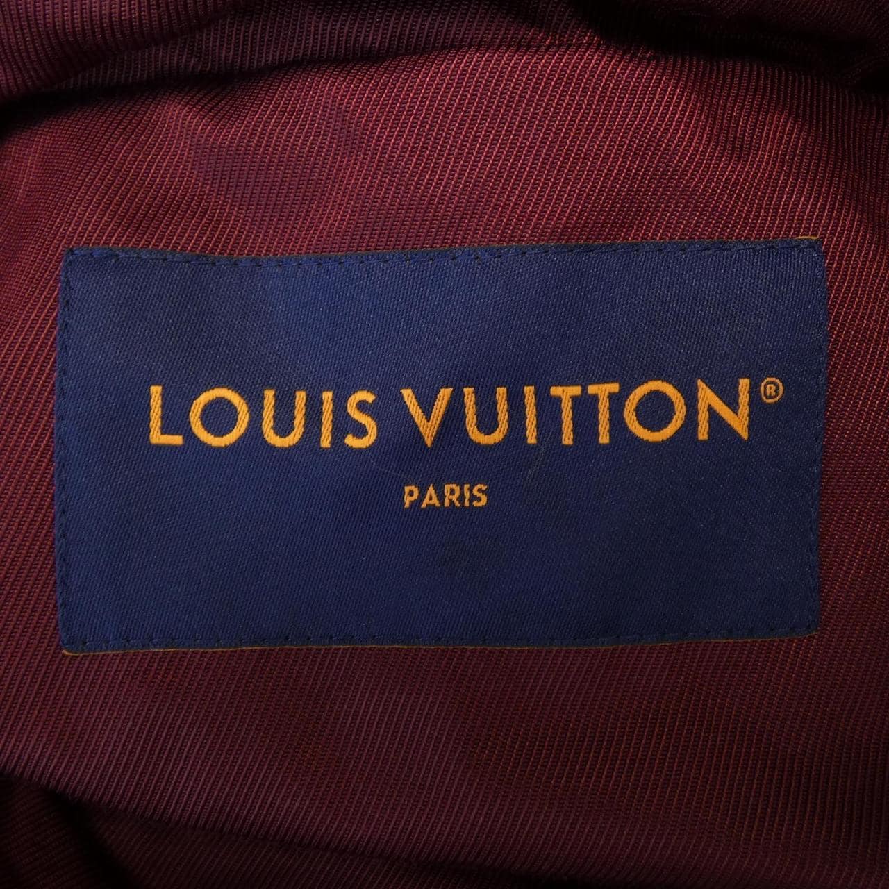 ルイヴィトン LOUIS VUITTON HPK60EAAD コート