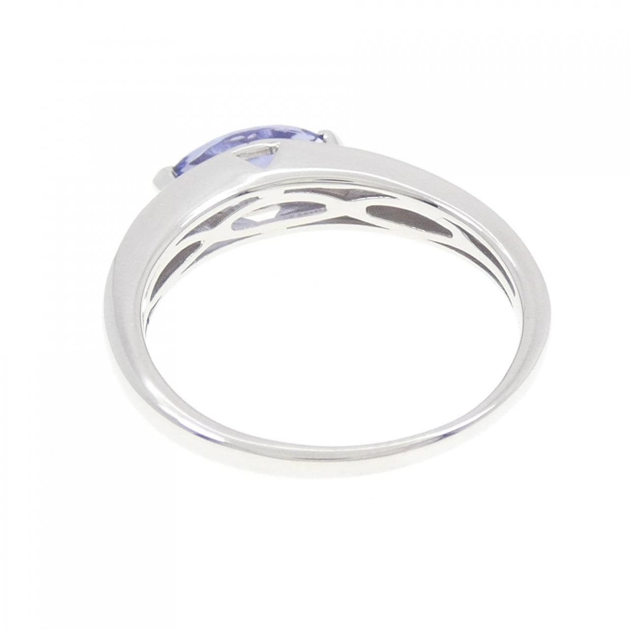 K18WG Tanzanite ring 1.00CT