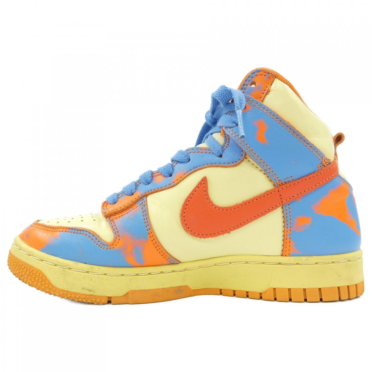 ナイキ NIKE DD9404-800 スニーカー