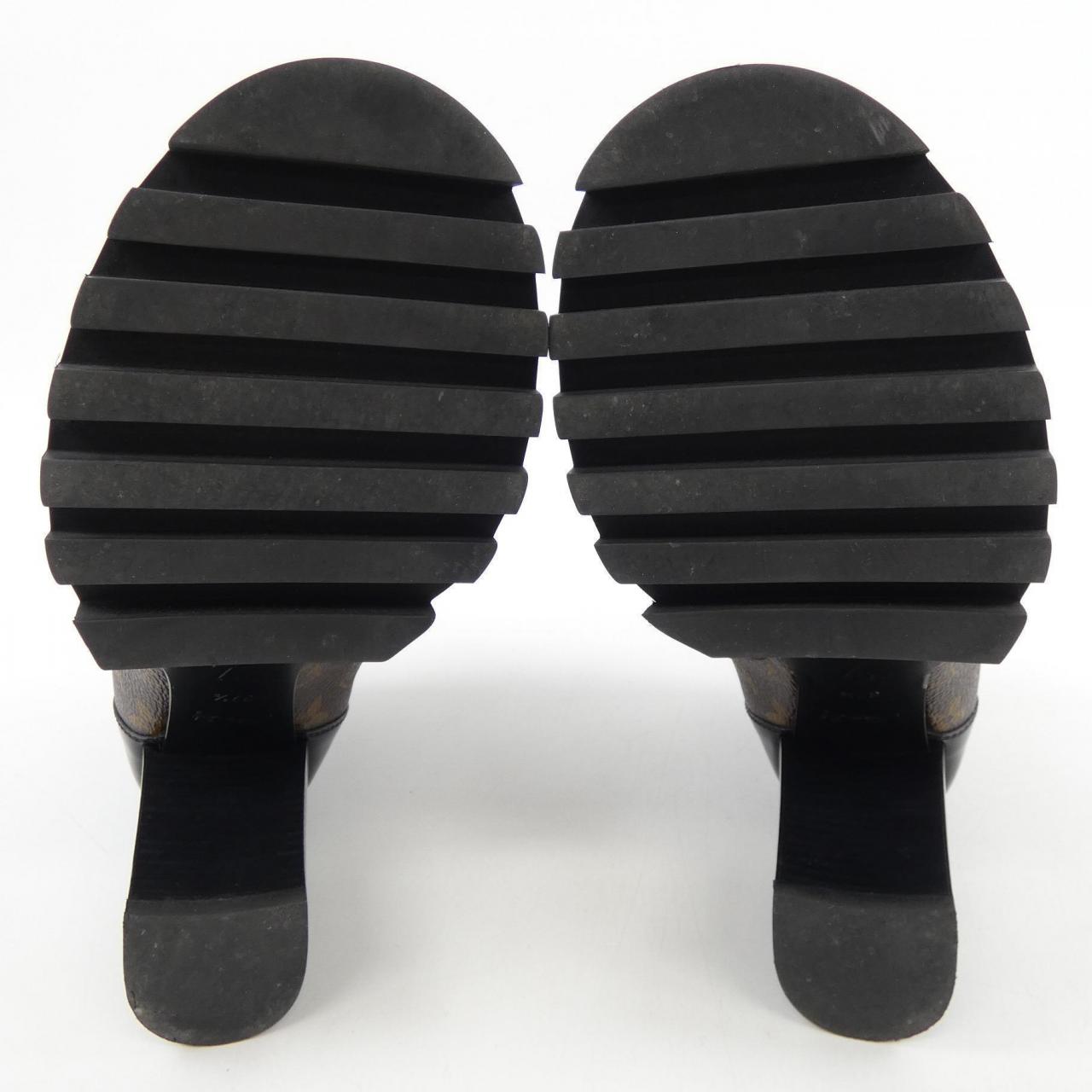 ルイヴィトン LOUIS VUITTON スタートレイルライン ブーツ