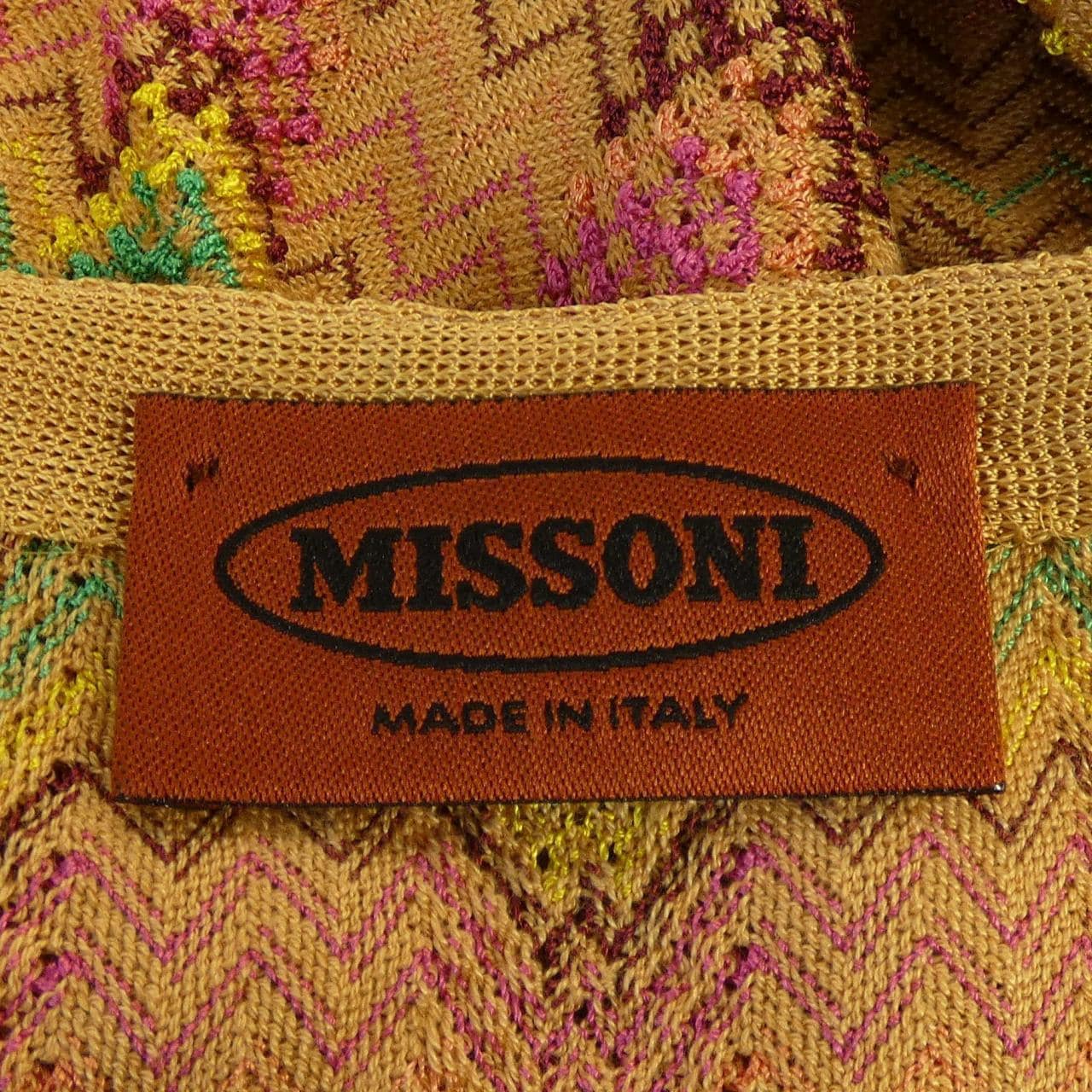 ミッソーニ MISSONI ベスト