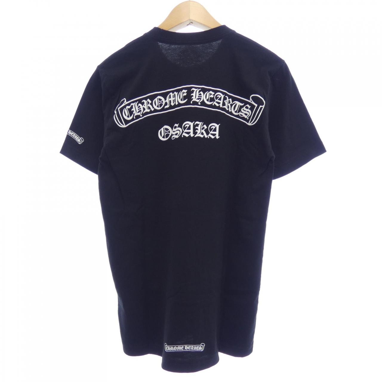 クロムハーツ CHROME HEARTS 大阪限定 VERTICAL LOGO　SCROLL LABEL 2212-304-0597 Tシャツ