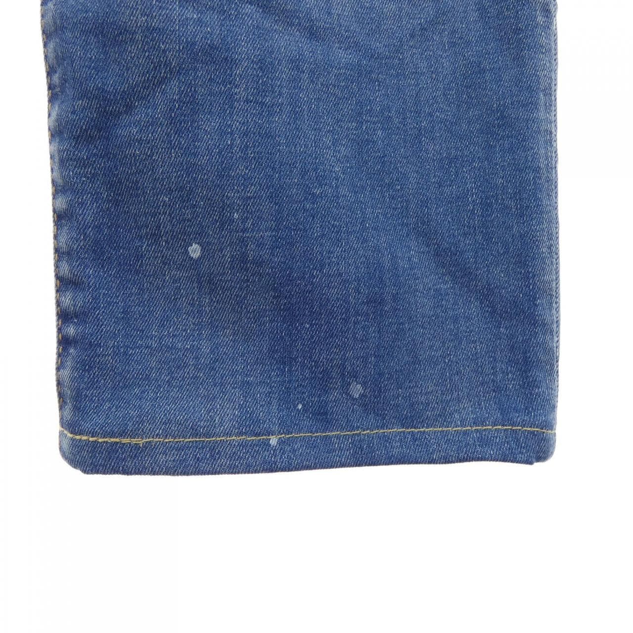 ディースクエアード DSQUARED2 S71LB1361 ジーンズ