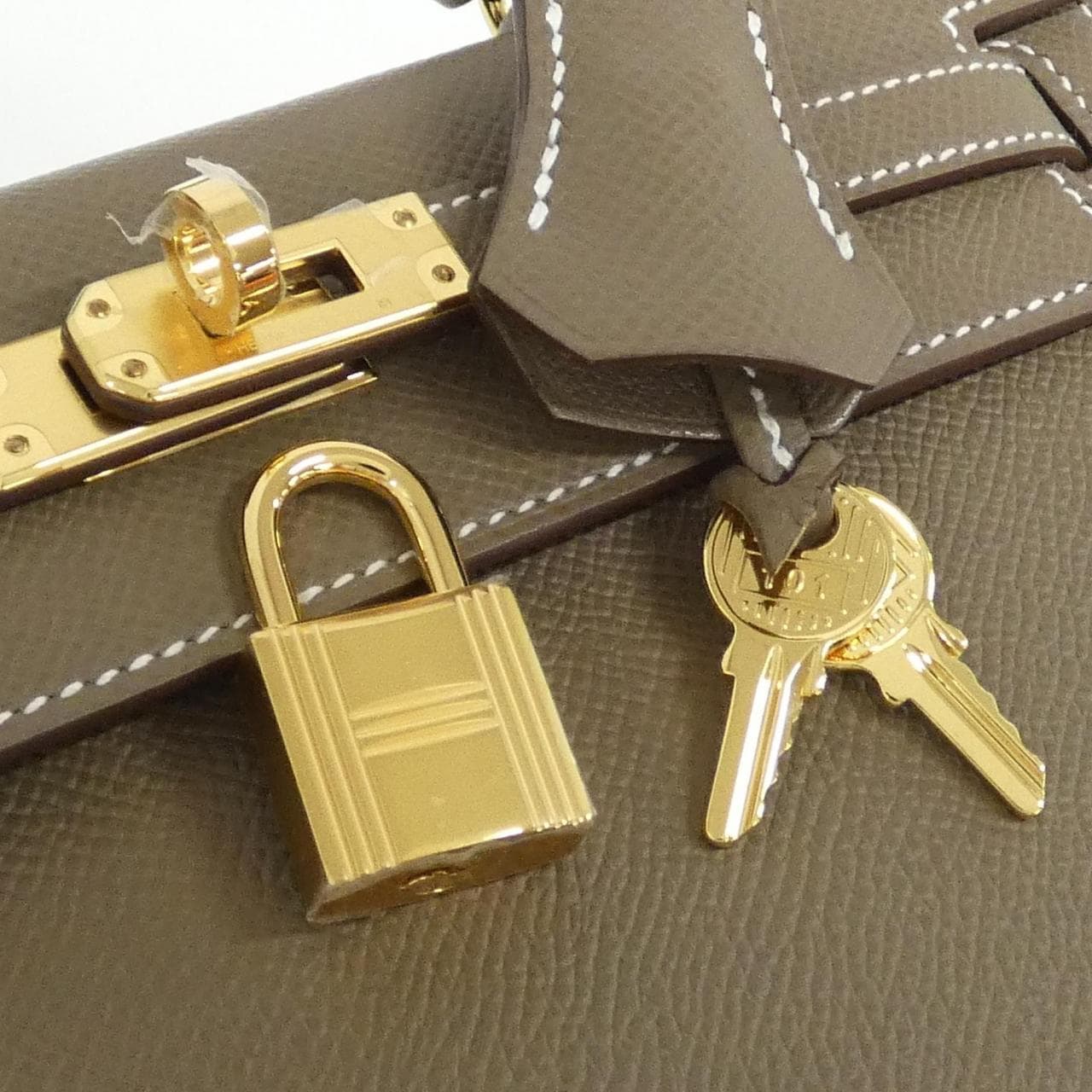 HERMES Kelly 25 厘米 038416CC 包