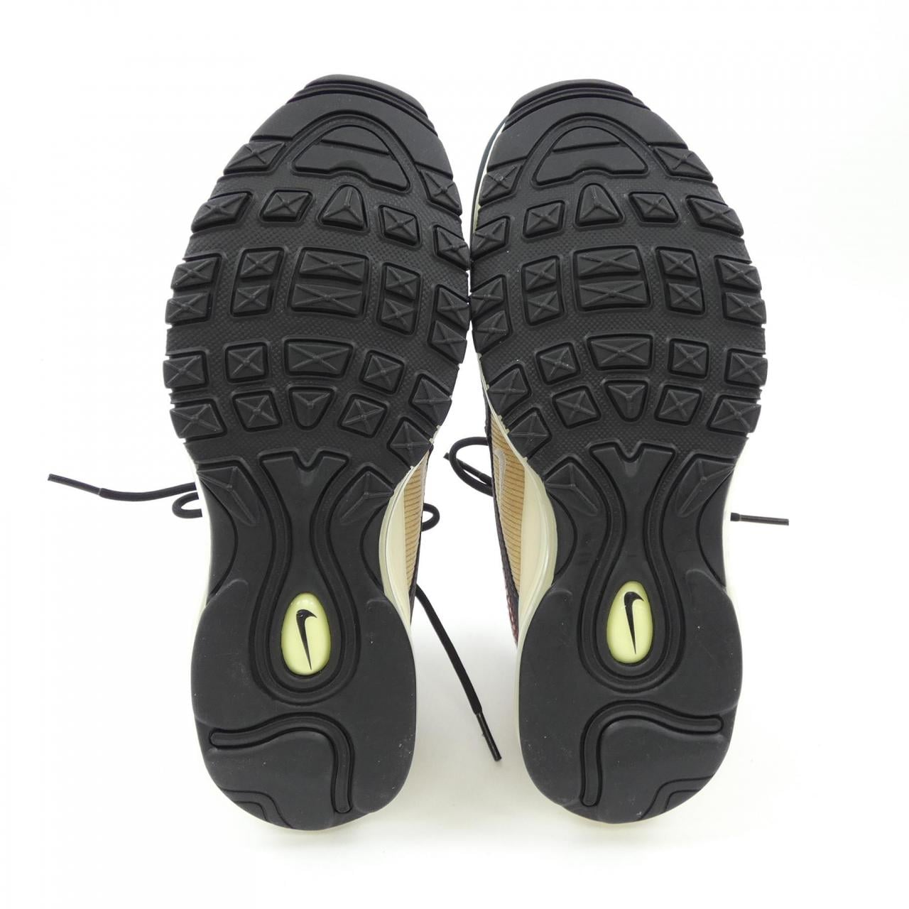 ナイキ NIKE スニーカー