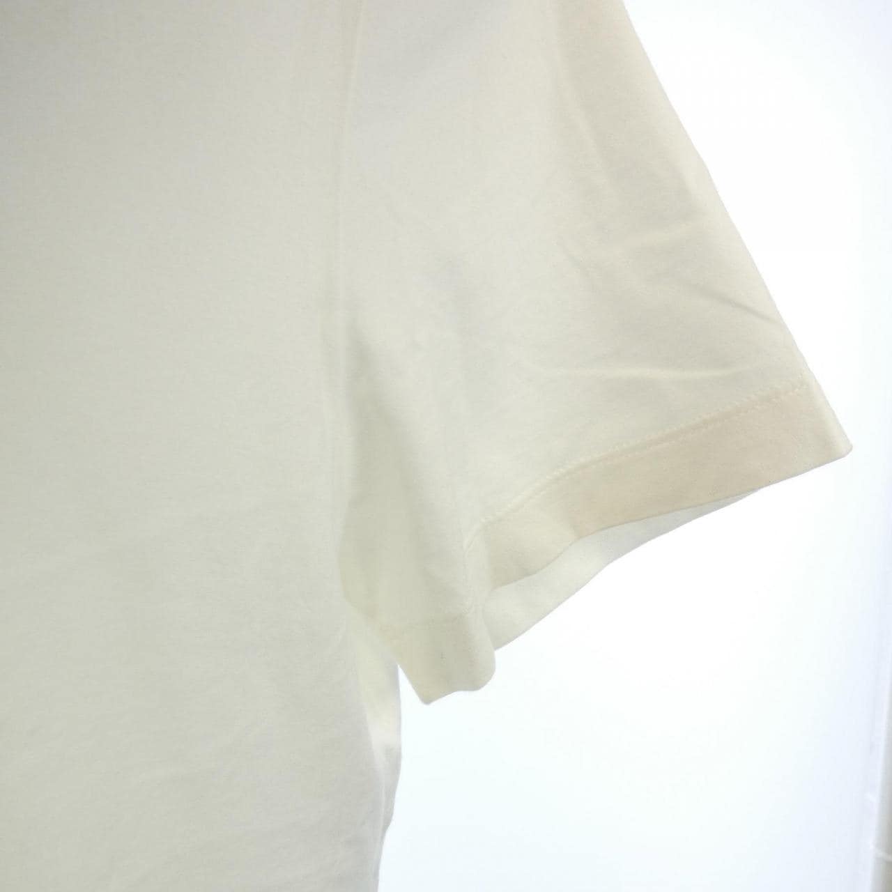 ルイヴィトン LOUIS VUITTON PEACE AND LOVE HFY79WFMB Tシャツ