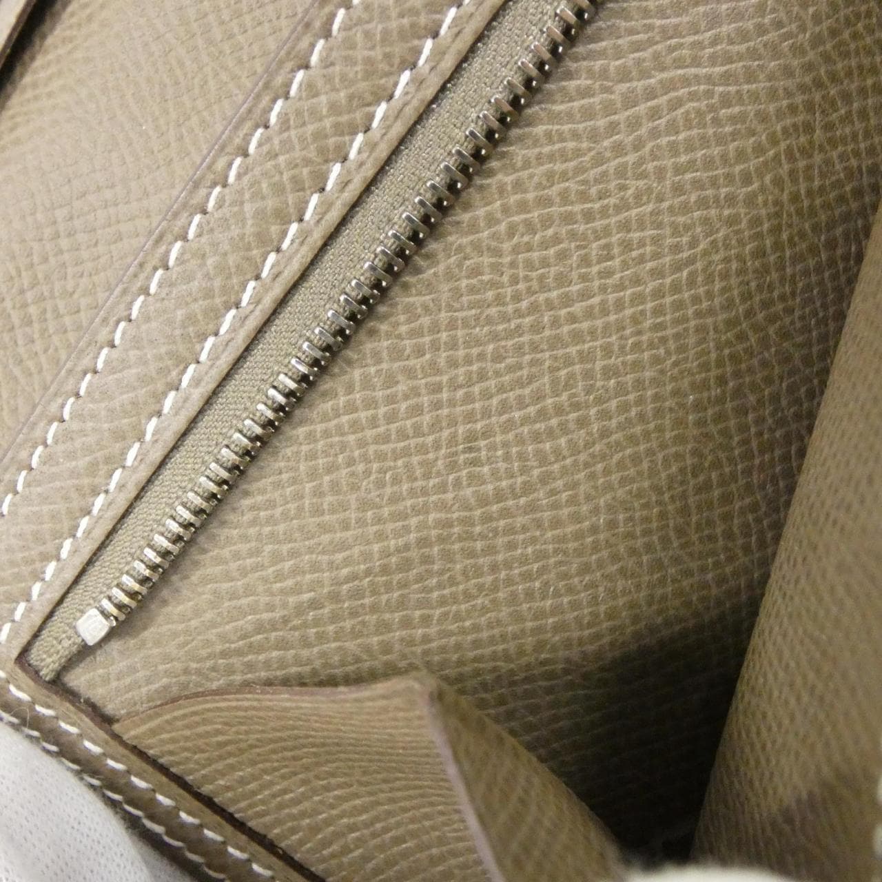 エルメス ベアン スフレ 039785CK 財布