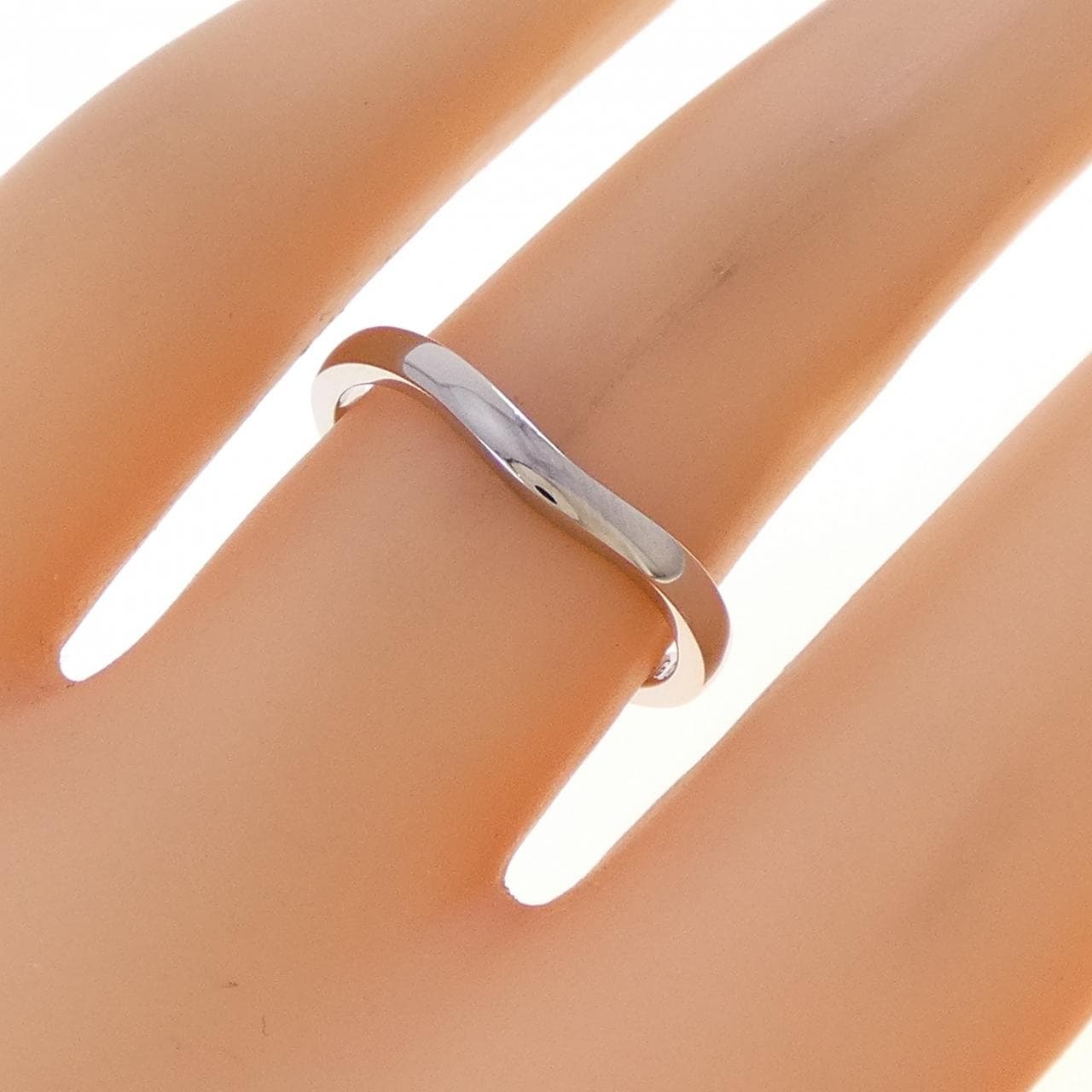 カルティエ バレリーナ リング