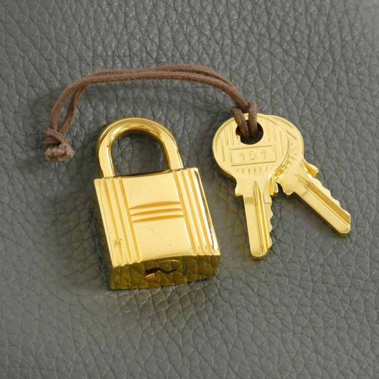 エルメス ピコタン ロック PM 056289CC バッグ