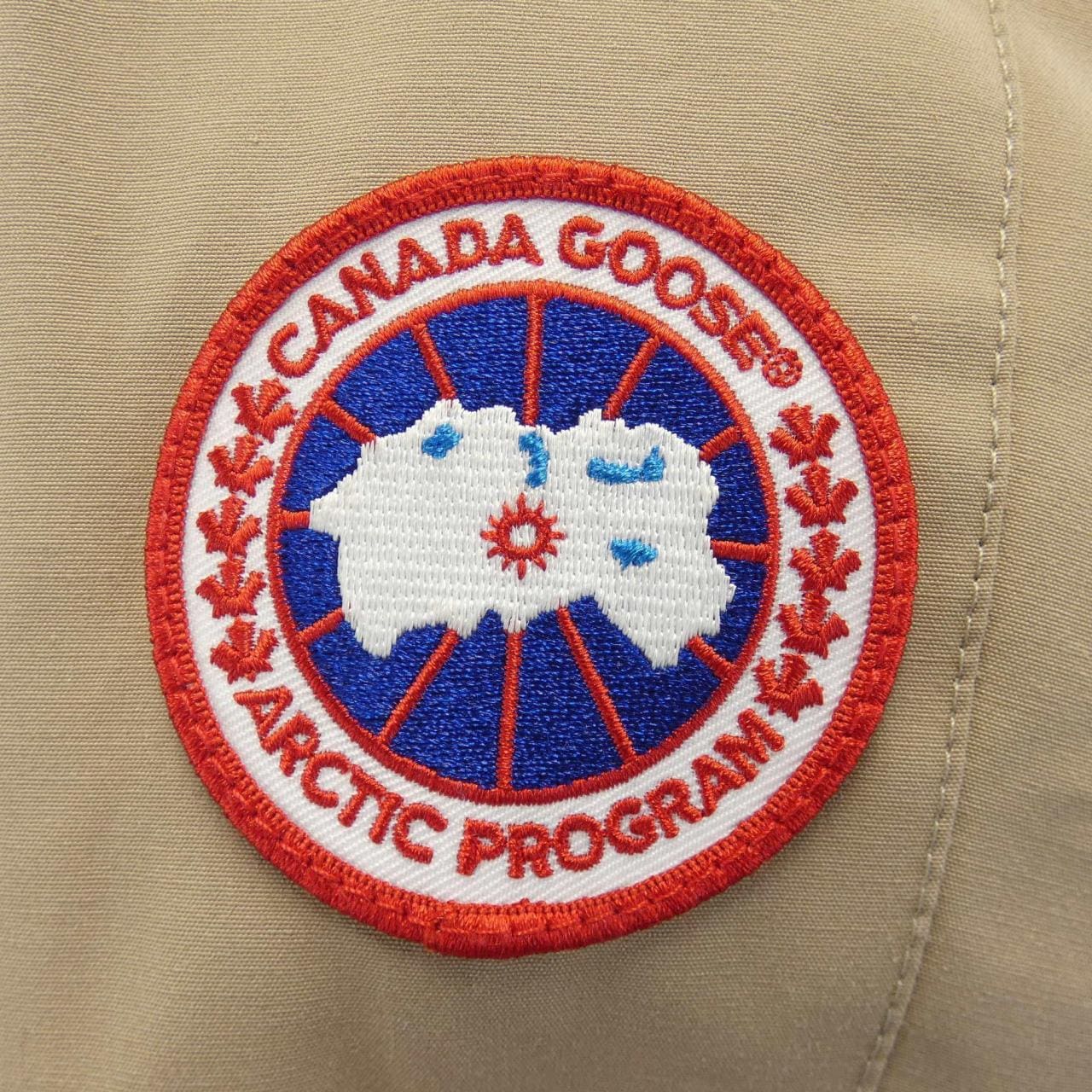 Canada goose CANADA GOOSE down coat