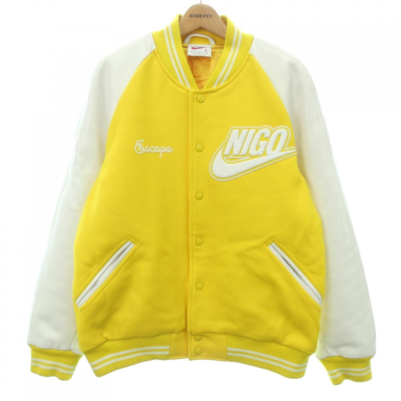 ナイキ NIKE スタジャン