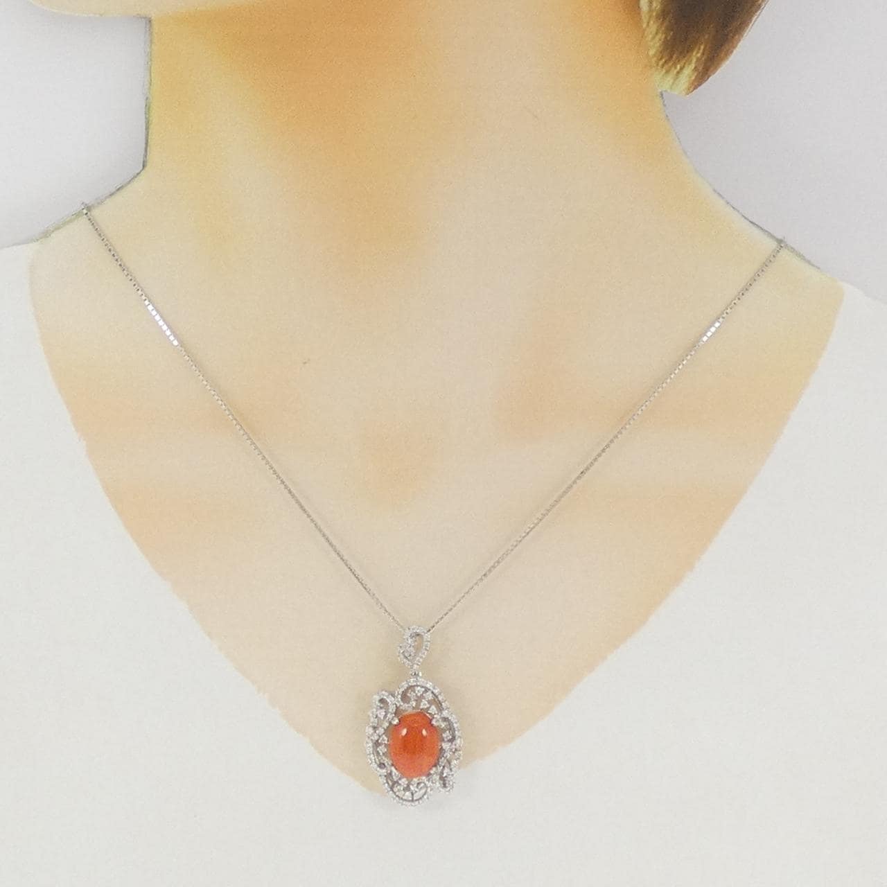 K18WG サンゴ ネックレス