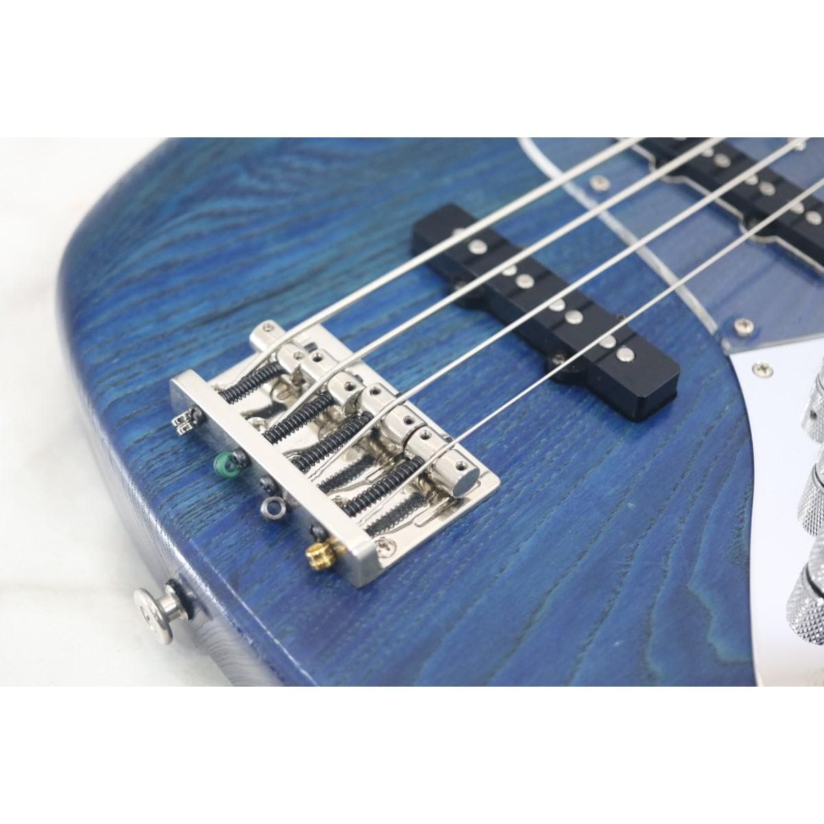 ＢＡＣＣＨＵＳ　　ＷＬ４ＤＸ－ＡＳＨ
