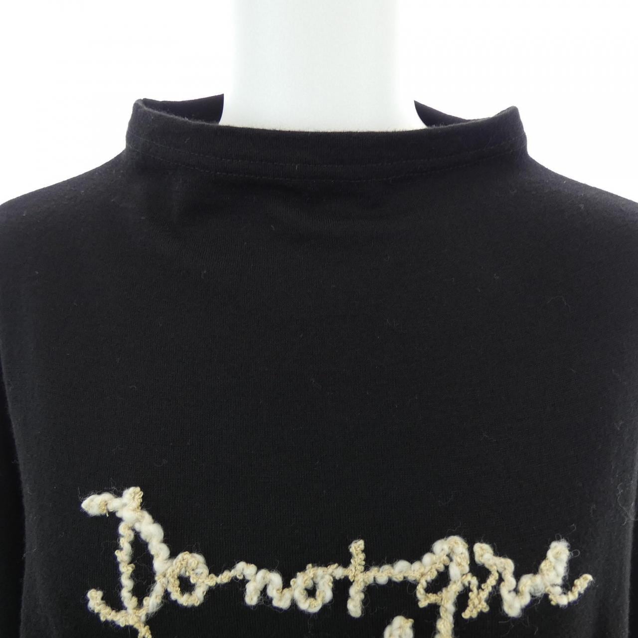 CRESCENT DUO トップス