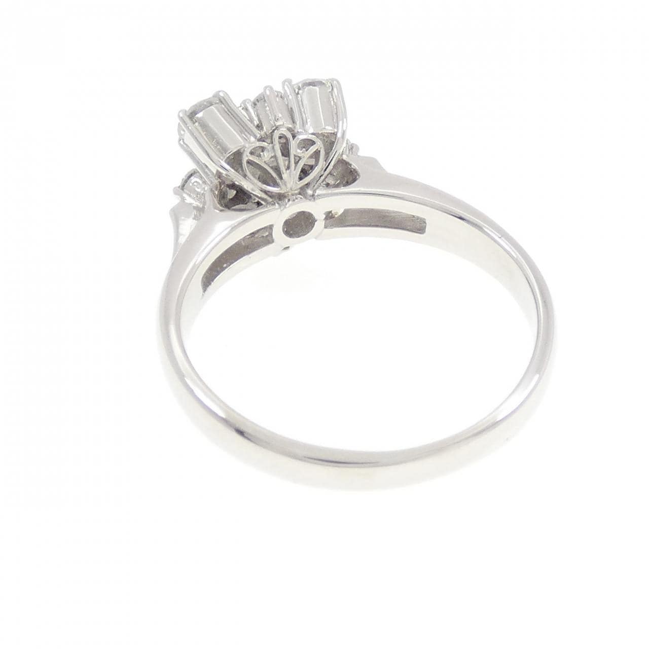 PT900 ダイヤモンド リング 0.58CT