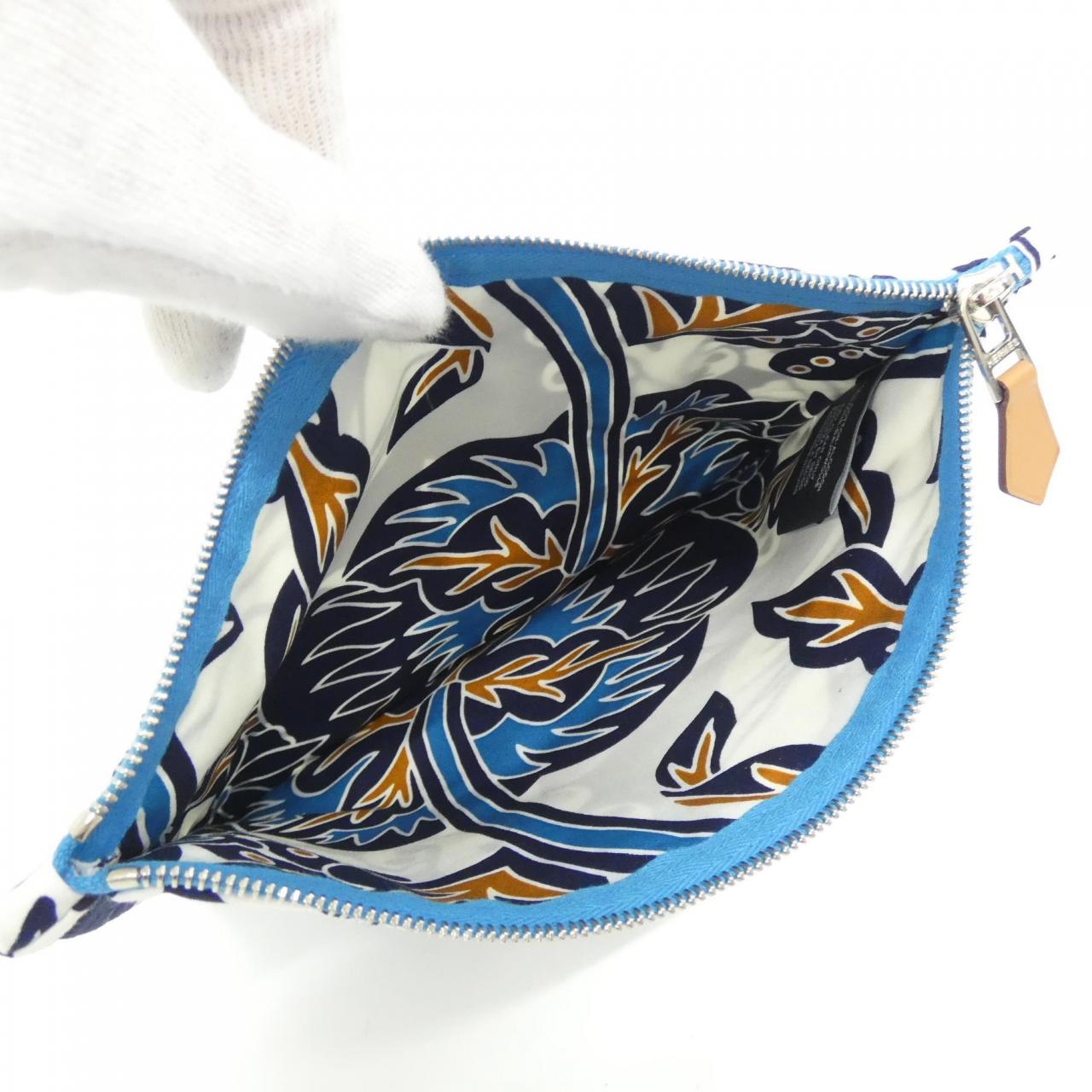 エルメス CACHE CASHE FLEURI フラット ポーチ  PM ポーチ