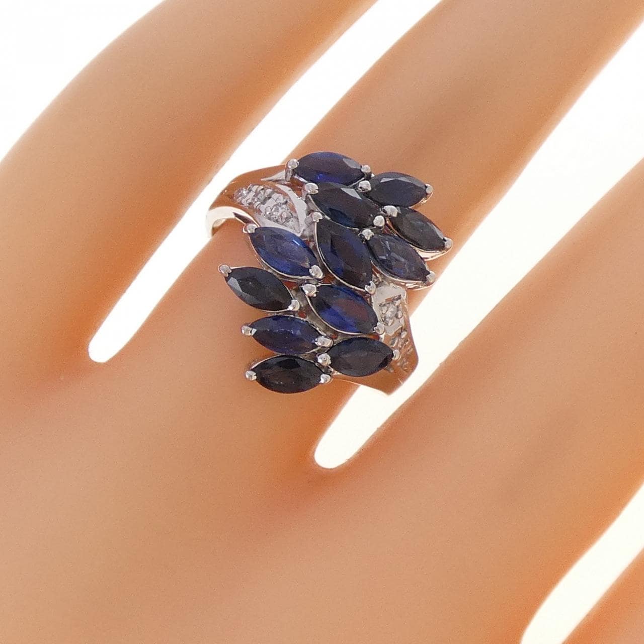 PT900 サファイヤ リング 2.32CT