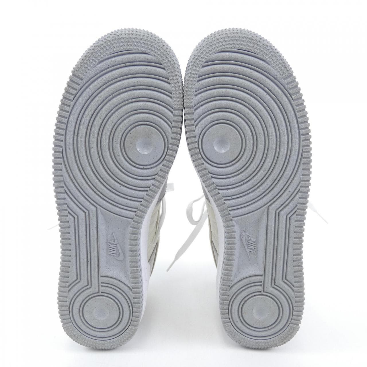 ナイキ NIKE スニーカー