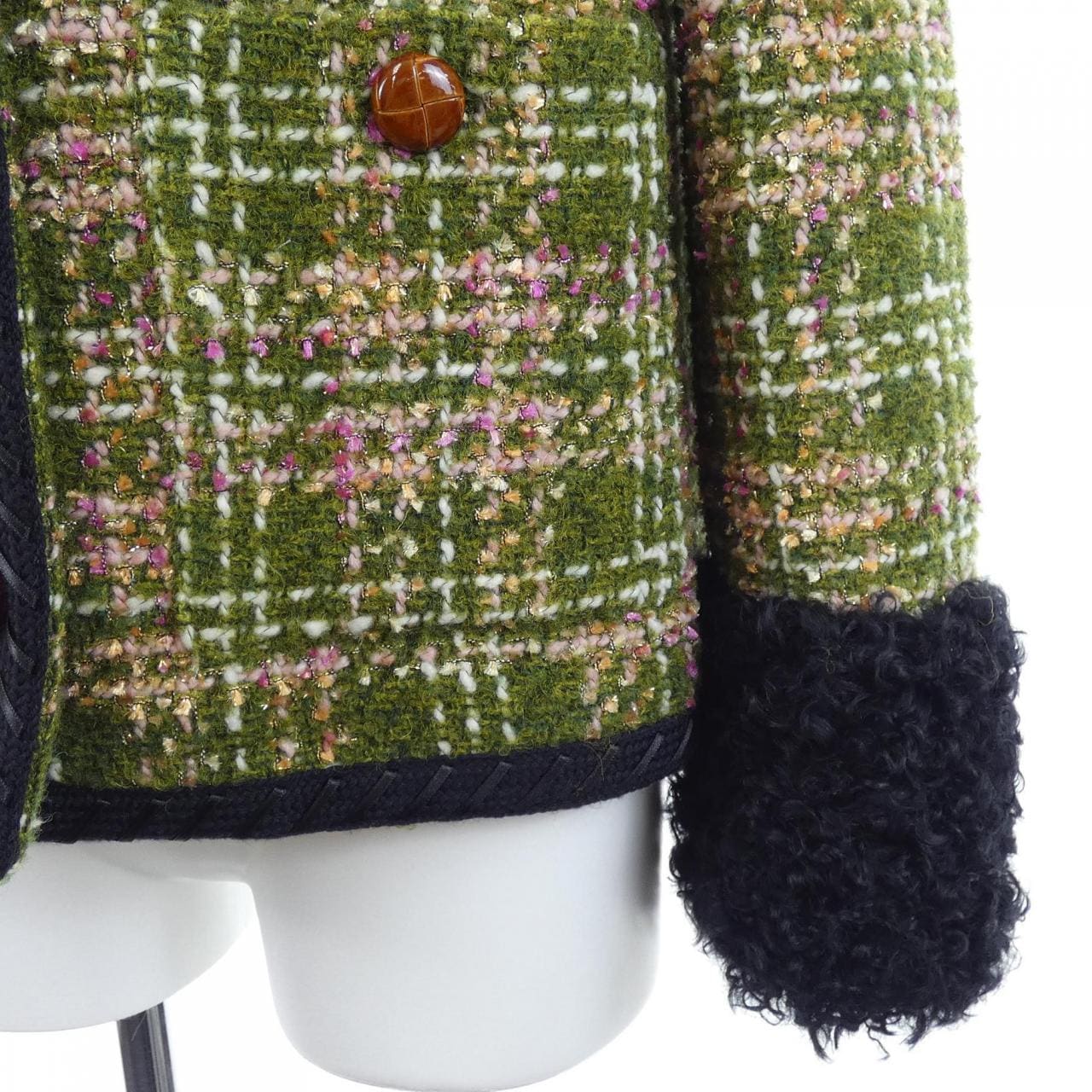 グッチ GUCCI 702809 Z8BBO ノーカラージャケット