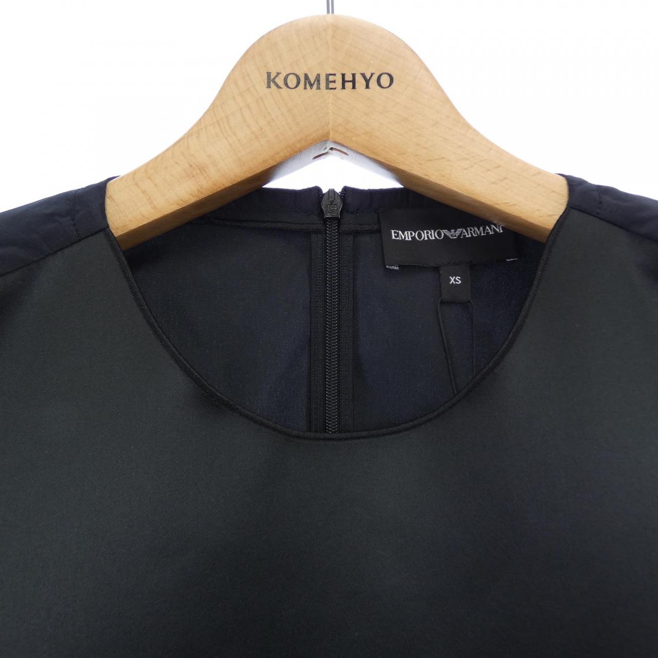 エンポリオアルマーニ EMPORIO ARMANI トップス