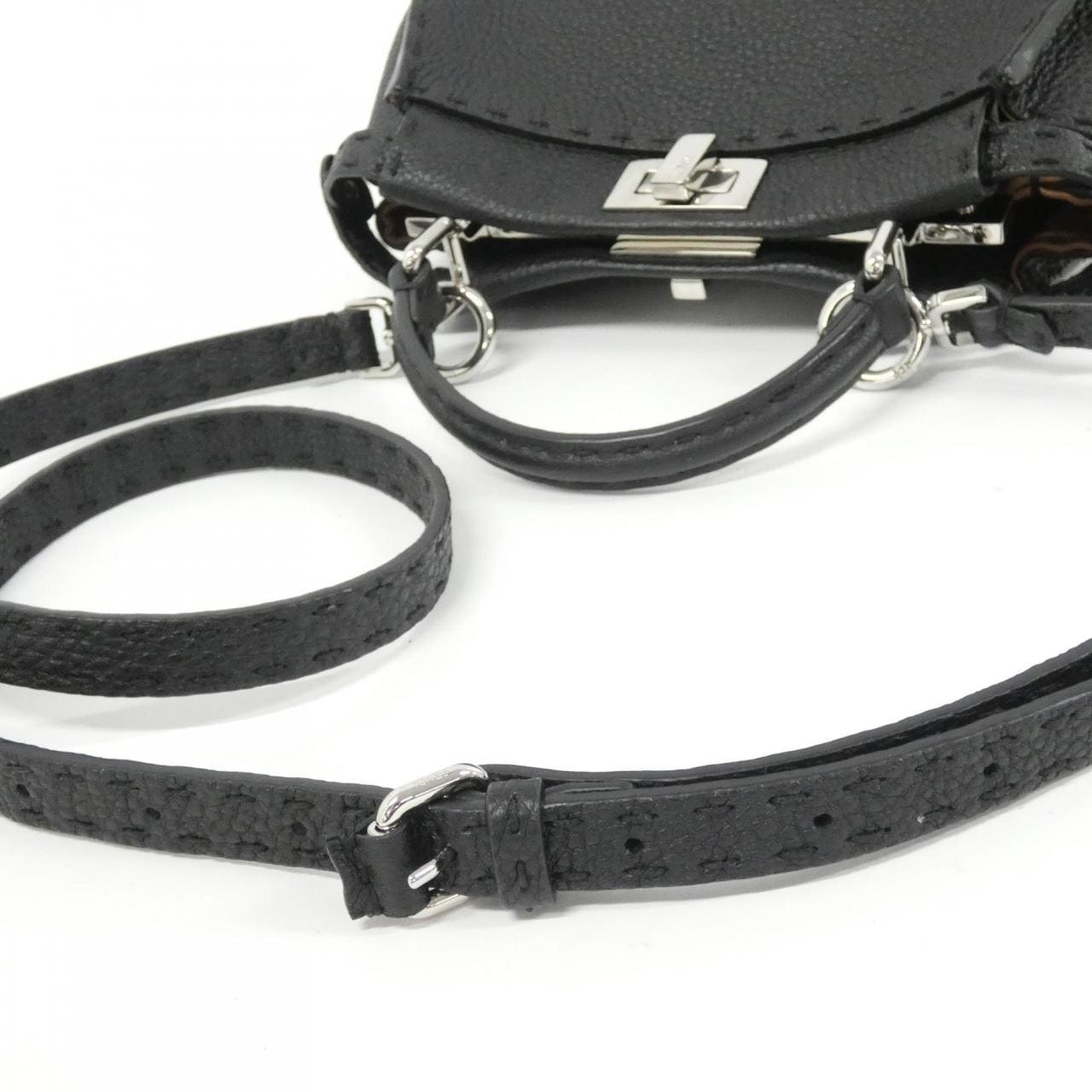 フェンディ SELLERIA ピーカブー ミニ 8BN244 Q0J バッグ