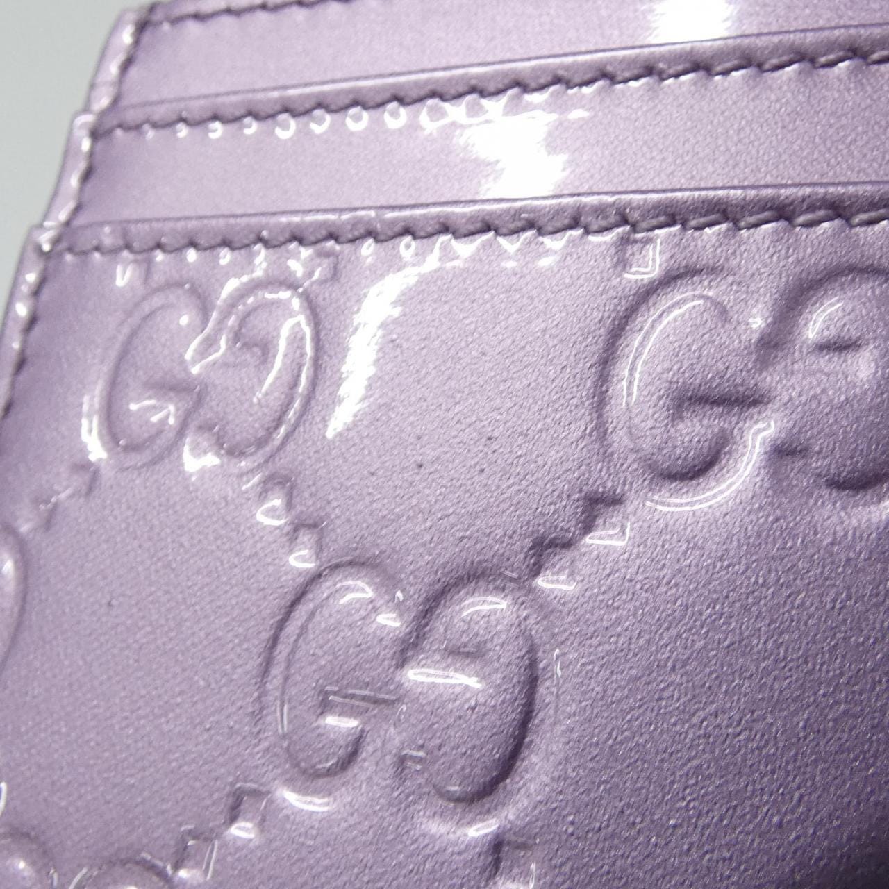 グッチ GG EMBLEM 847204 FAE8F カードケース