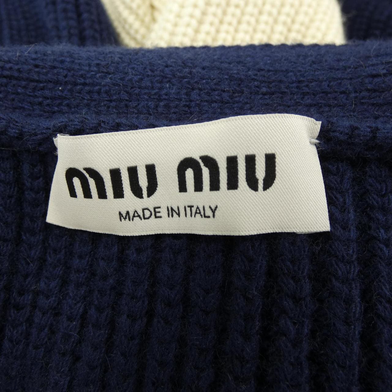 ミュウミュウ MIU MIU MMF933 SOOO 1582 カーディガン