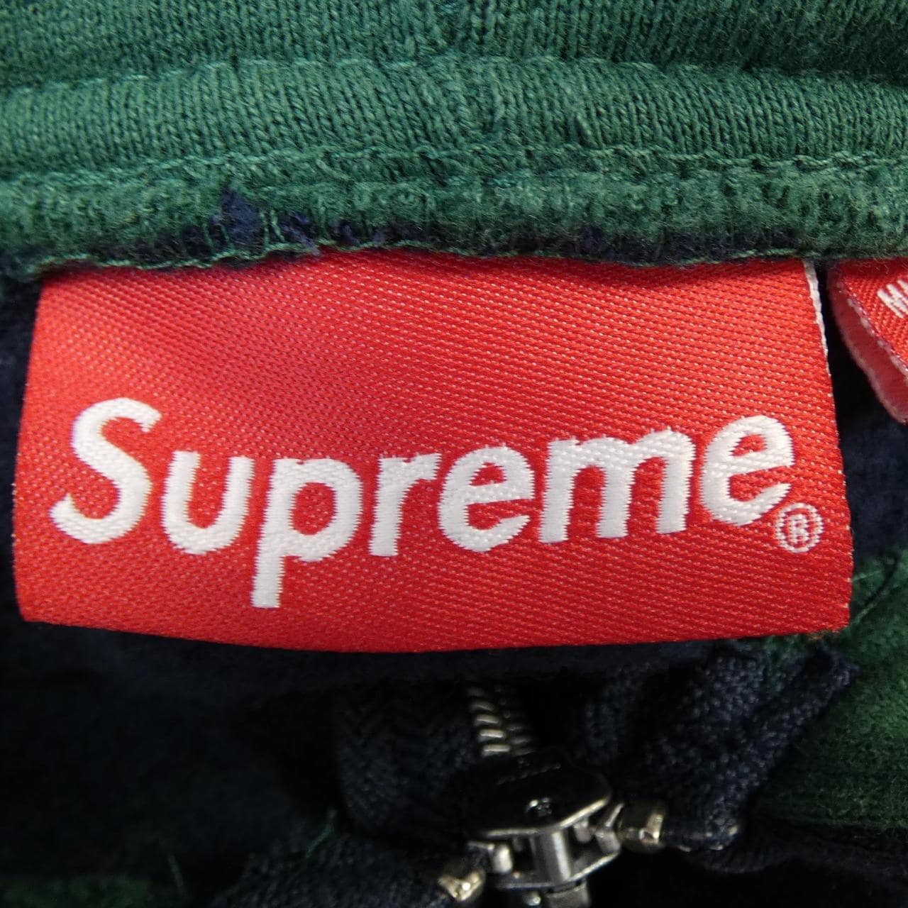 シュプリーム SUPREME パーカー