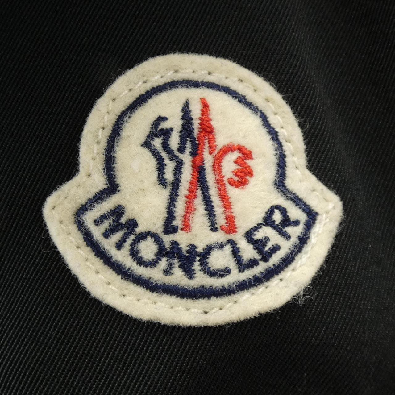 モンクレール MONCLER ダウンコート