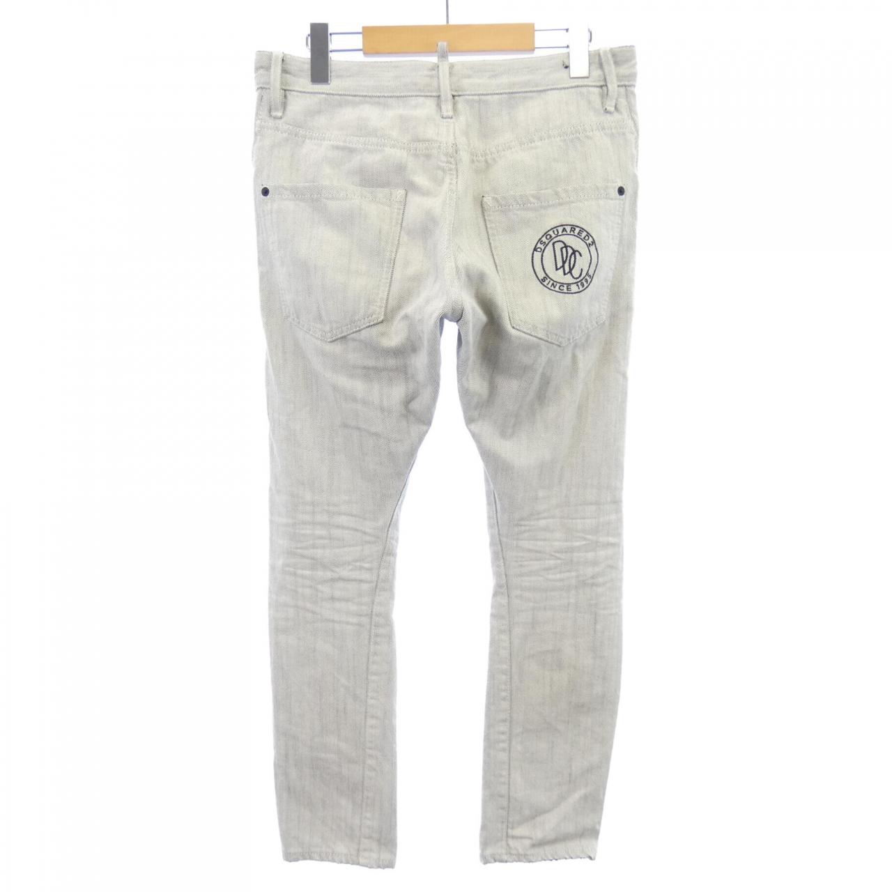 ディースクエアード DSQUARED2 S74LB0621 ジーンズ