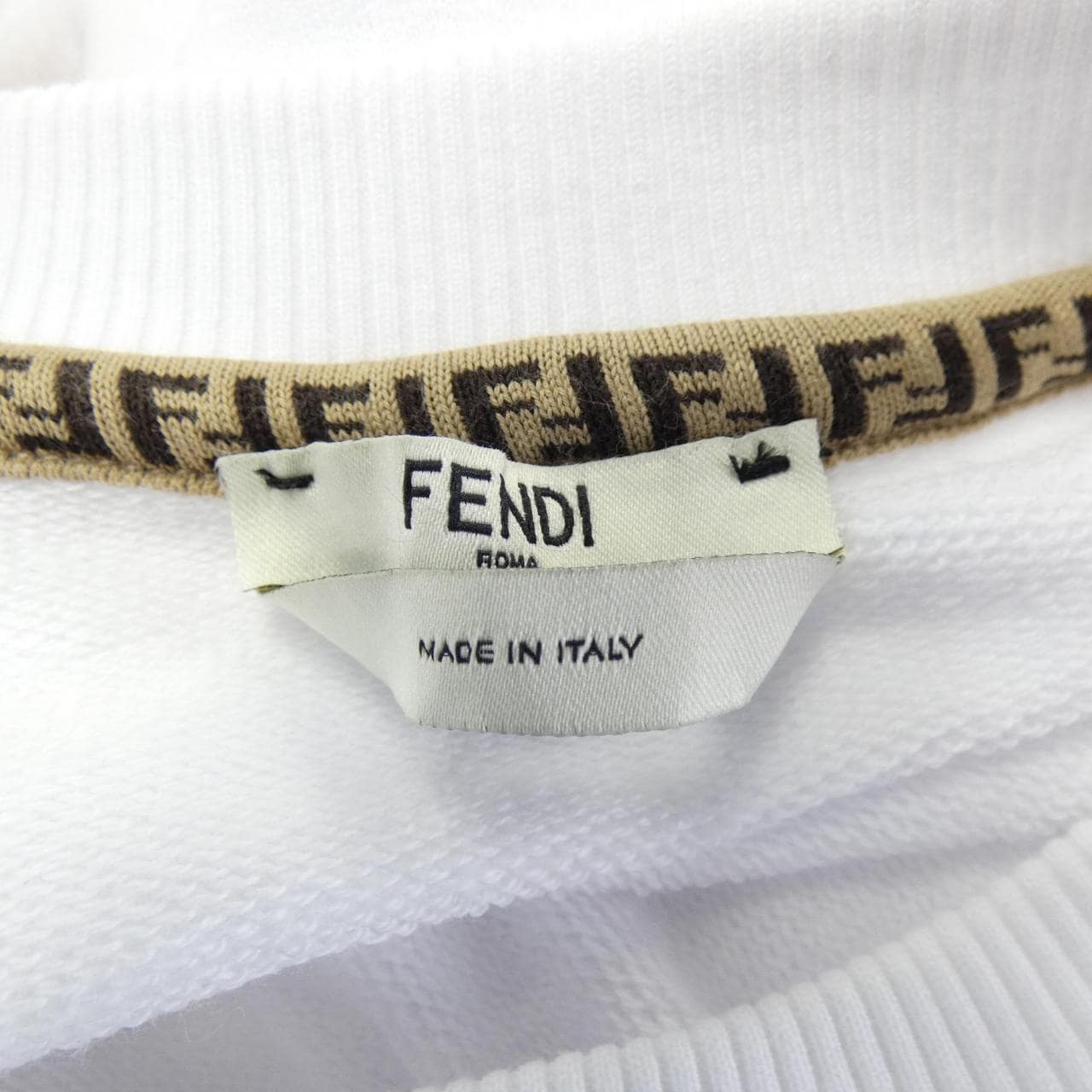 フェンディ FENDI FS7461 AG7C スウェット