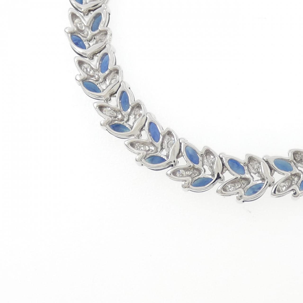 750WG サファイヤ ネックレス 16.96CT