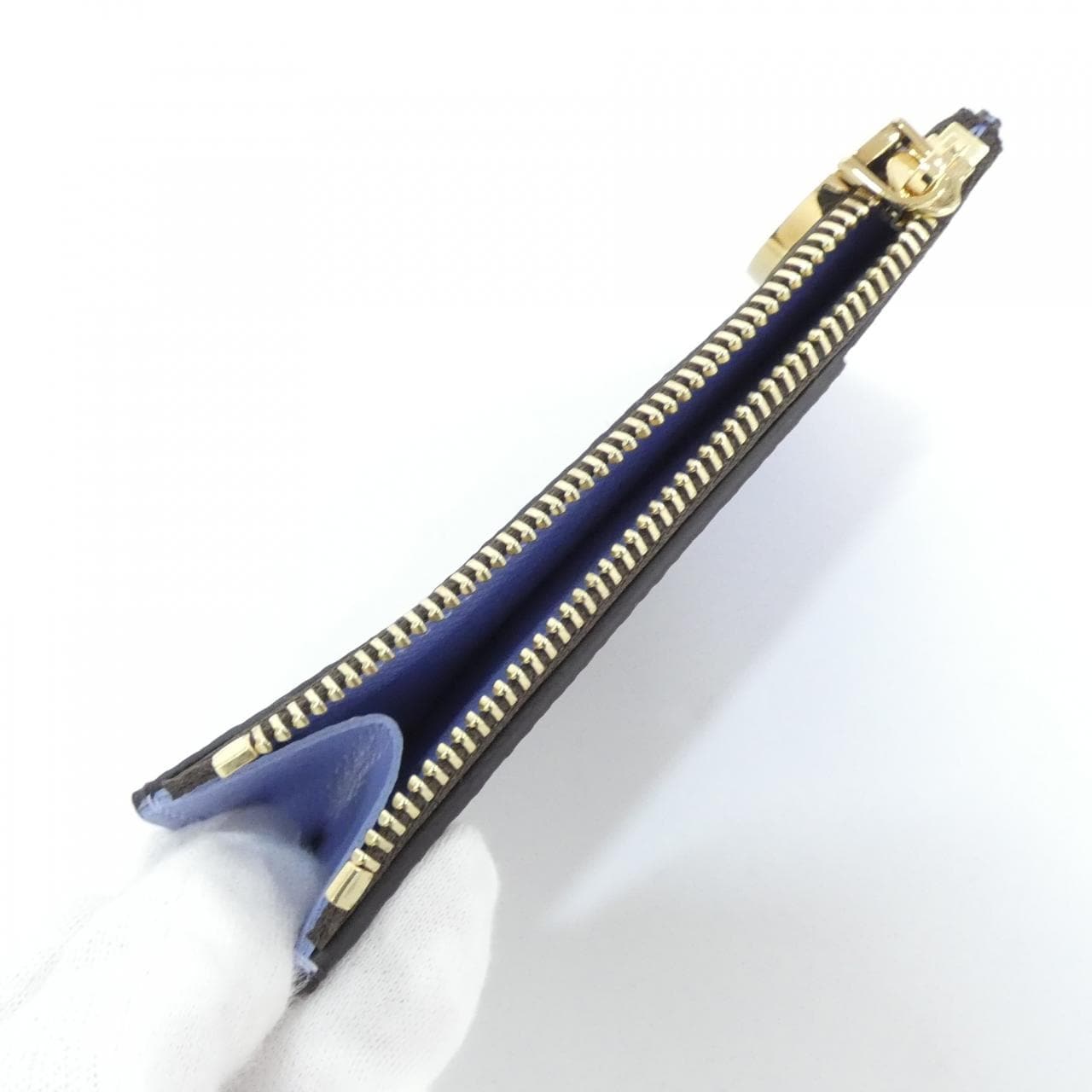 ルイヴィトン タイガ ラマ ポルト カルト ロミー M26653 コインケース