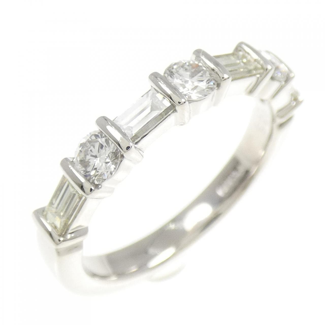 PT900 ダイヤモンド リング 0.85CT