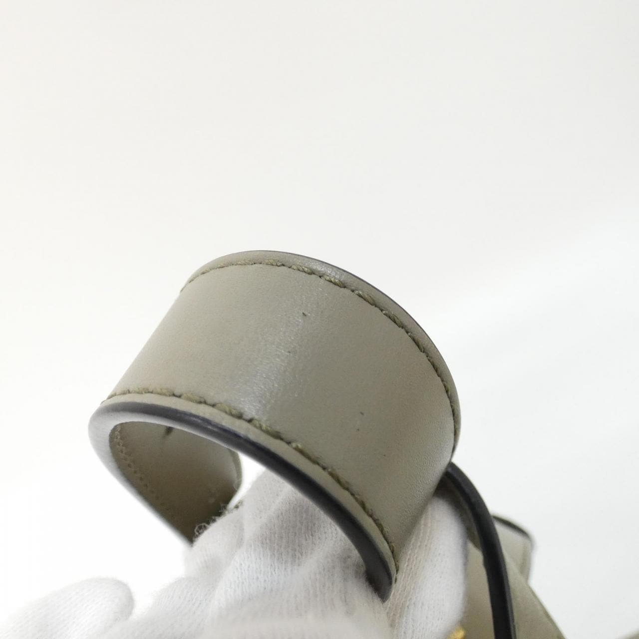 ロエベ ハンモック スモール A538S35X51 ショルダーバッグ