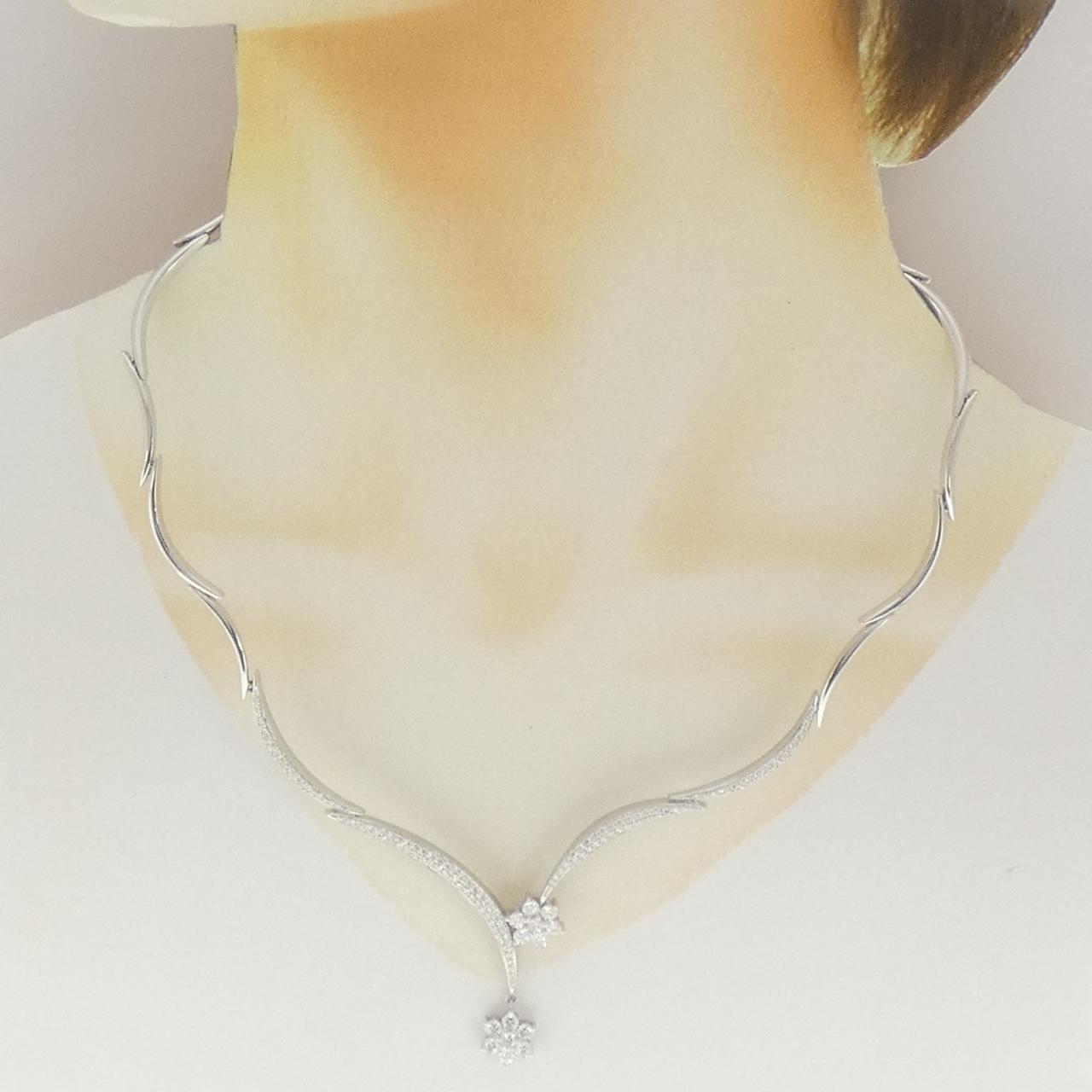 K18WG フラワー ダイヤモンド ネックレス 2.50CT