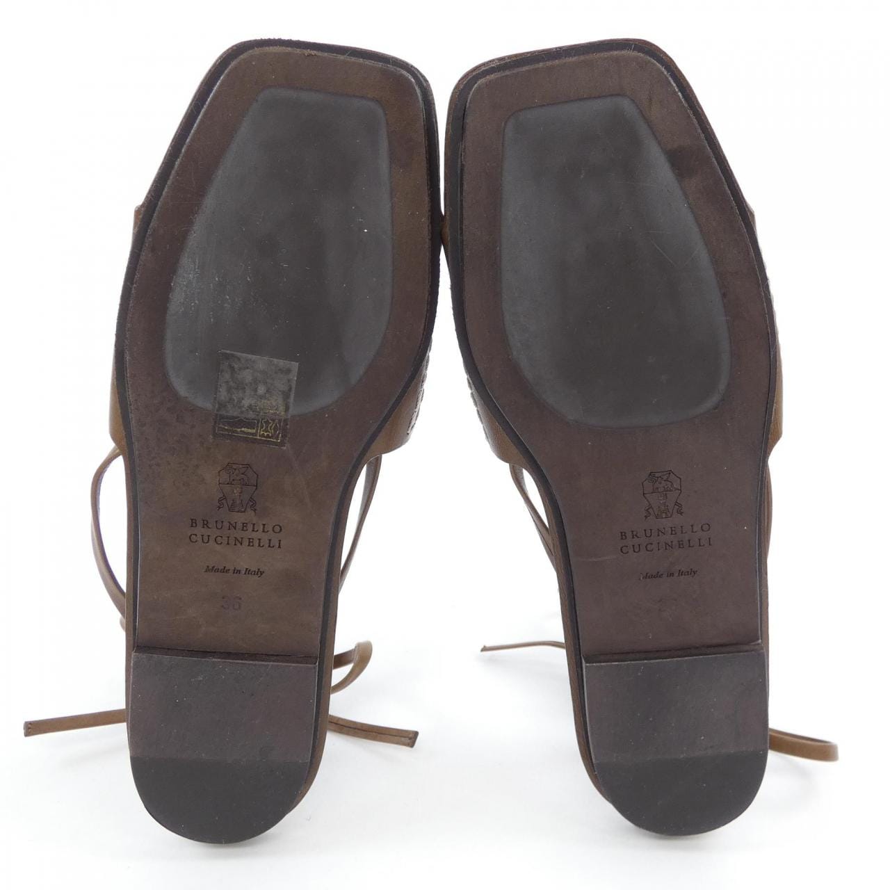 ブルネロクチネリ BRUNELLO CUCINELLI サンダル