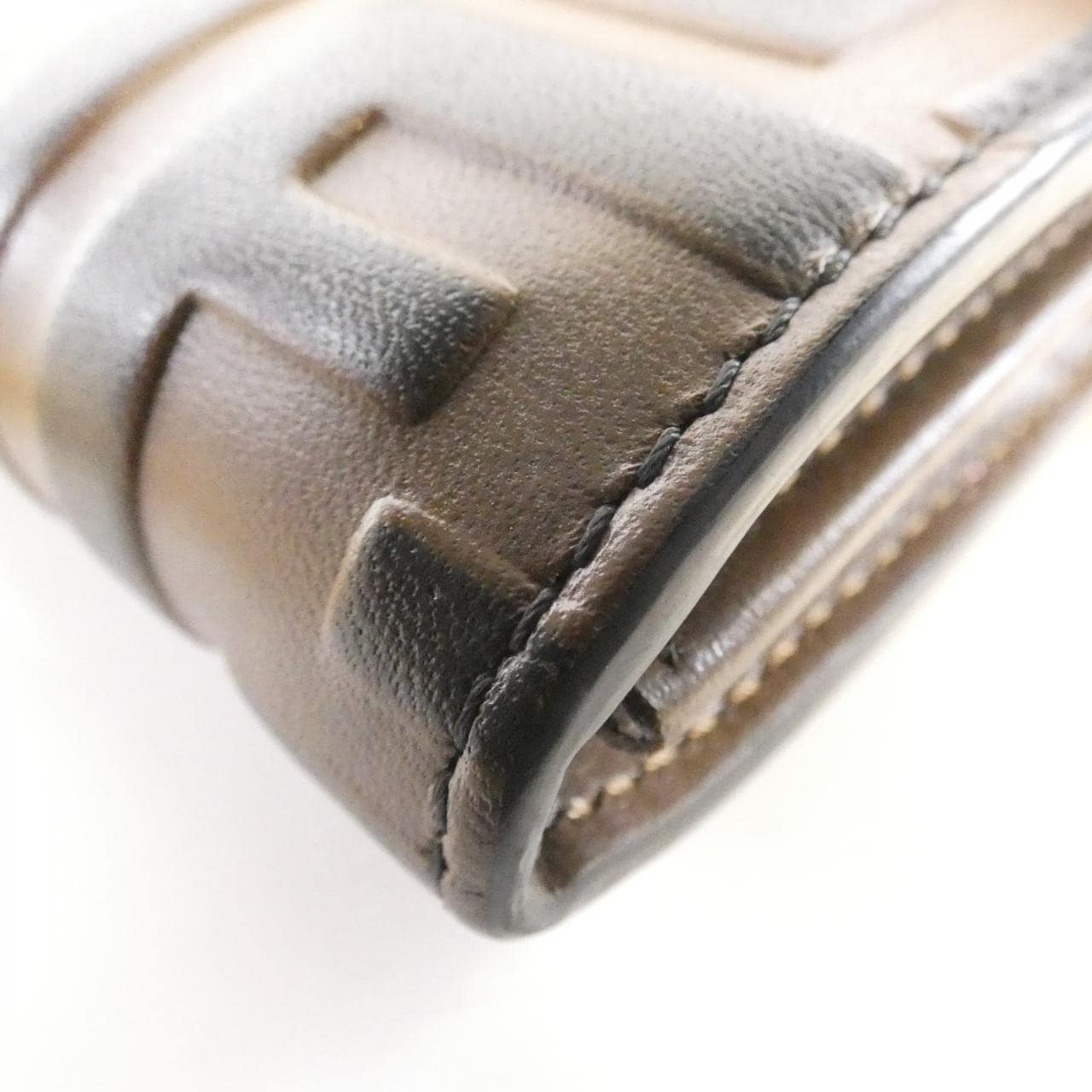 フェンディ FF DIAMOND 8M0365 ADYM チェーンウォレット