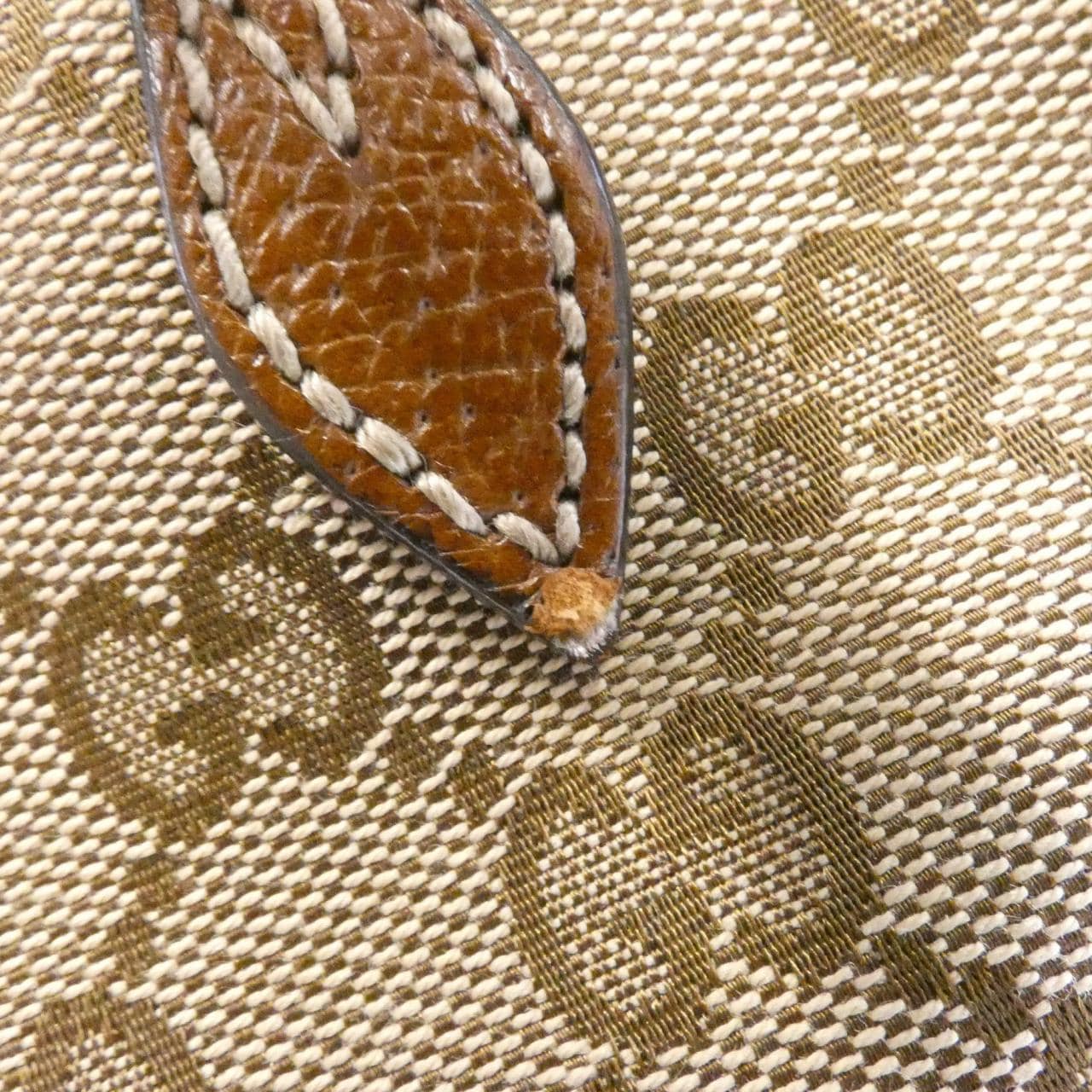 グッチ 353121 KH1BG バッグ