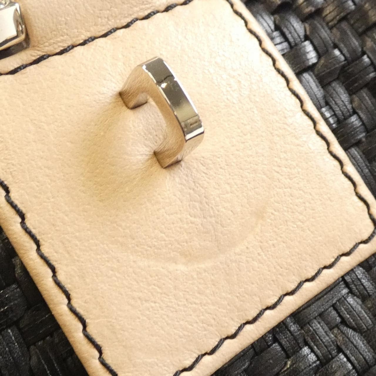 Loewe Amazona 36cm bag