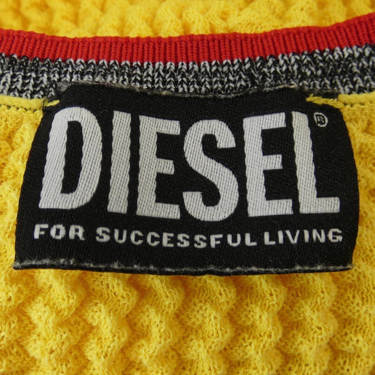 Diesel DIESEL top
