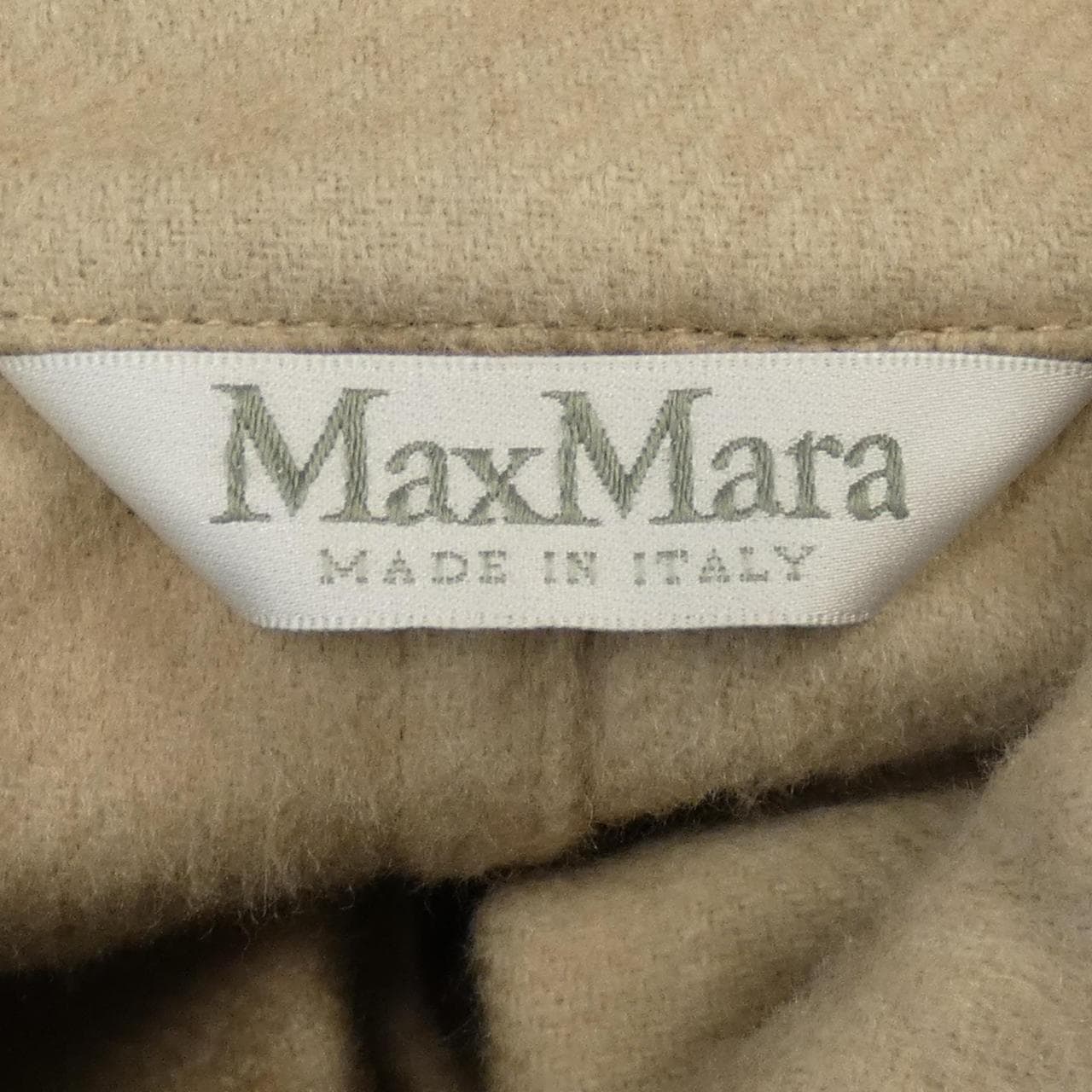 マックスマーラ Max Mara ケープ
