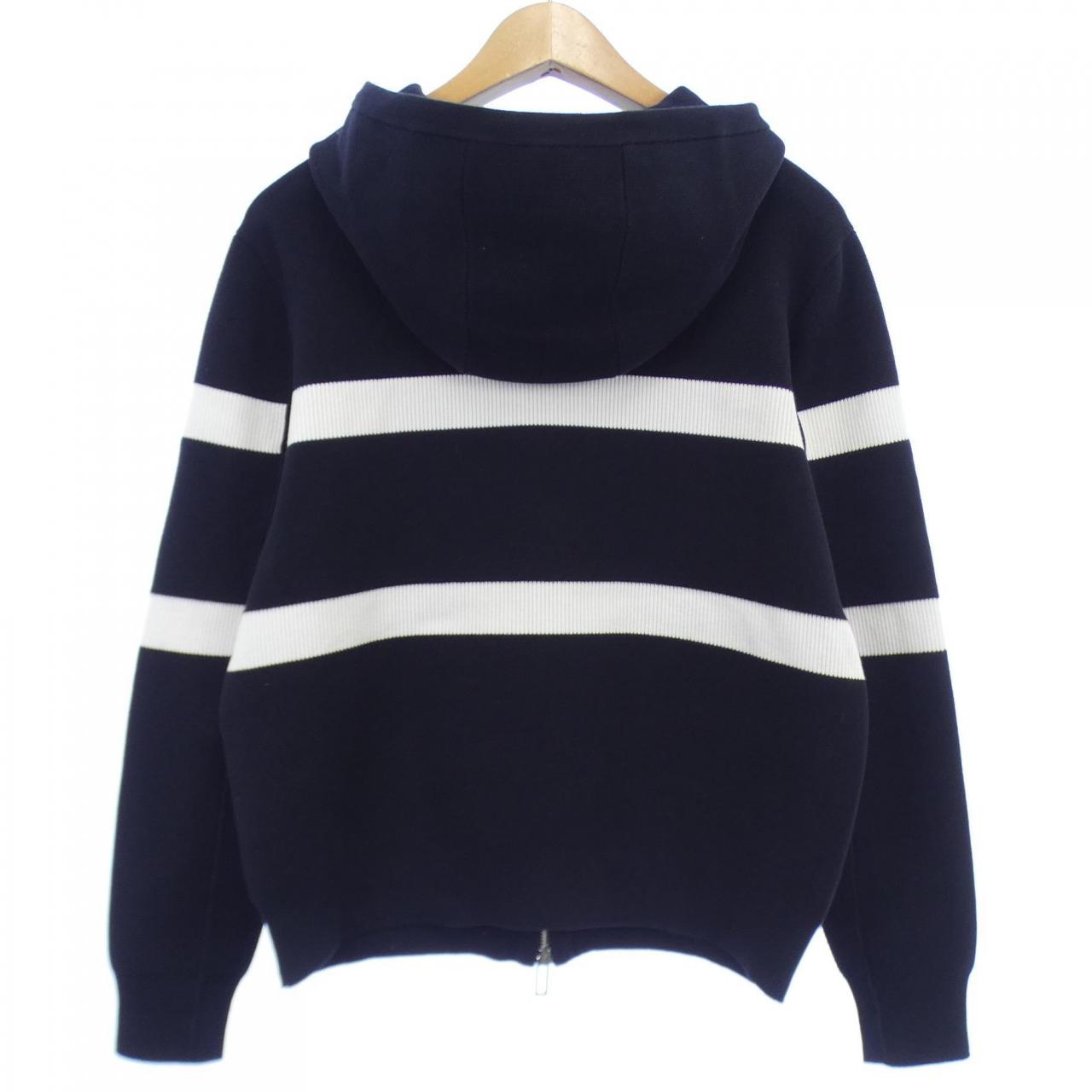 エンポリオアルマーニ EMPORIO ARMANI パーカー