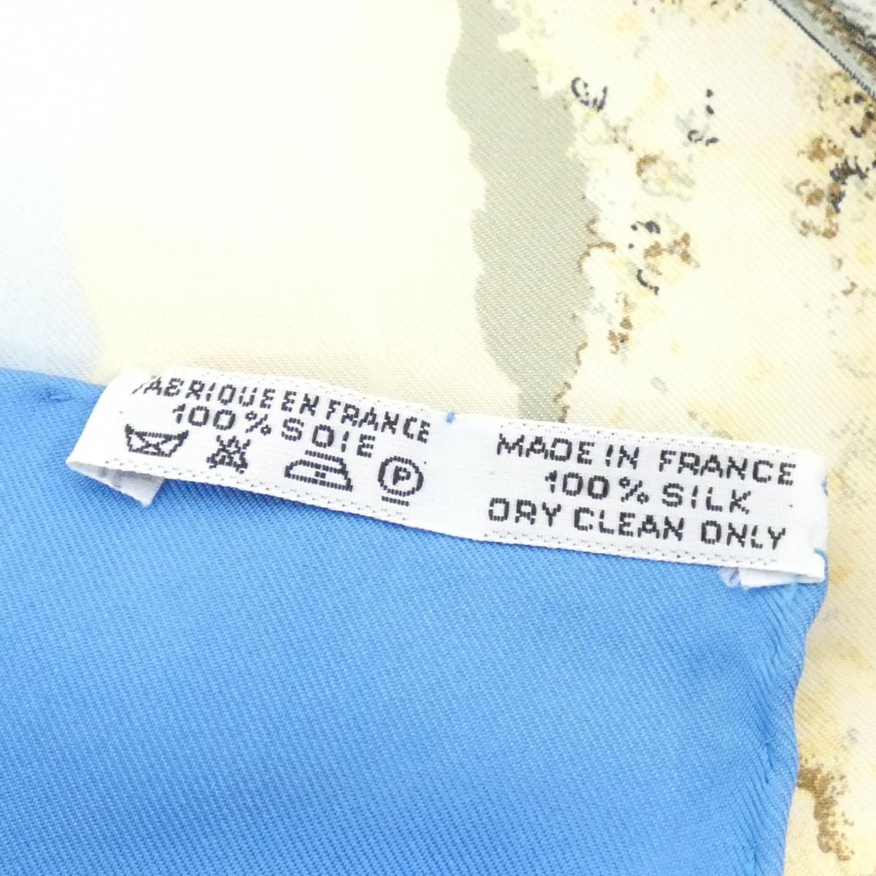 エルメス CHASSE AU BOIS カレ スカーフ